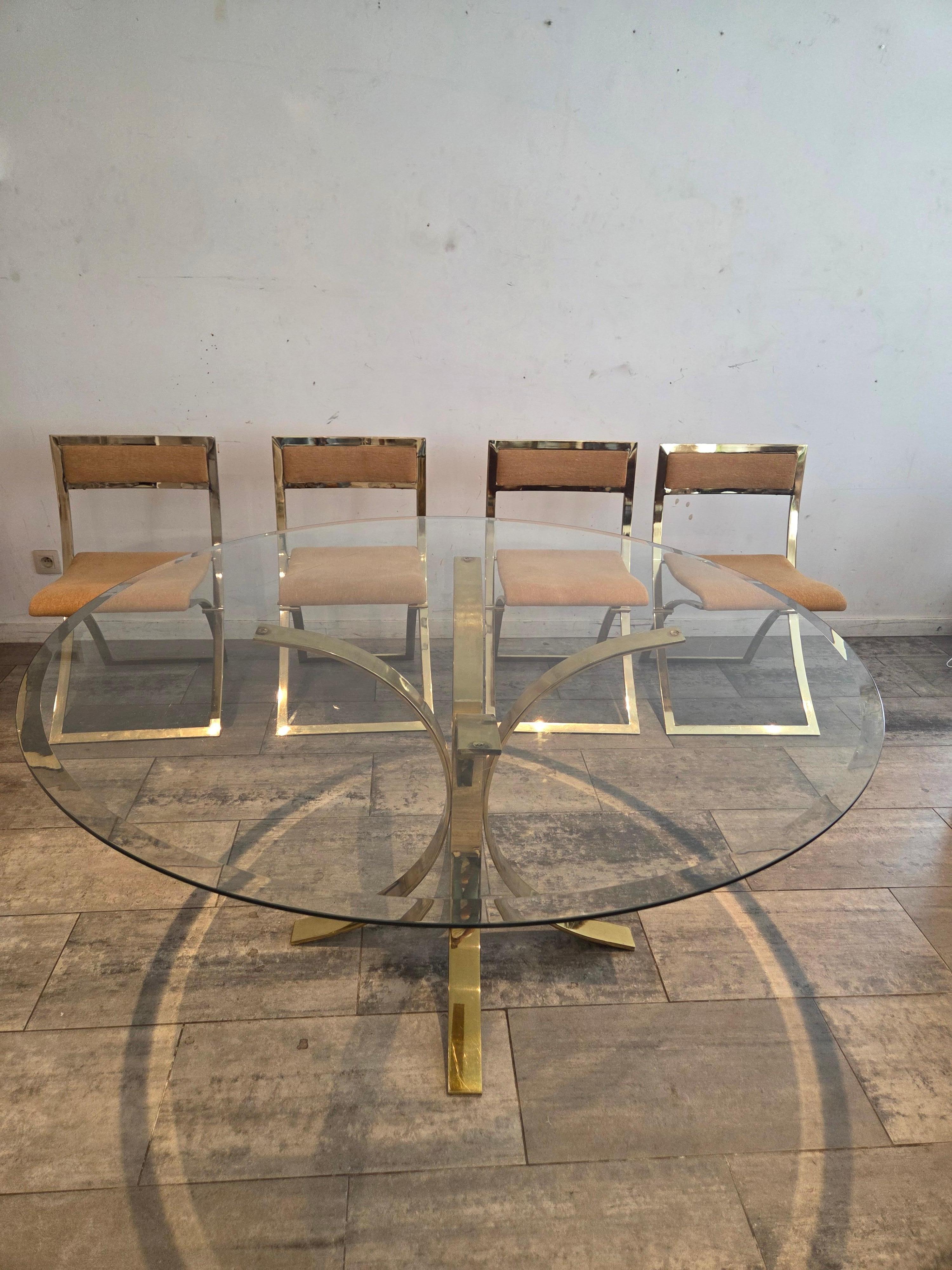 1970er Marcello Cuneo, Luisa Klappstühle und Tisch aus Messing, 1970er (Moderne der Mitte des Jahrhunderts) im Angebot