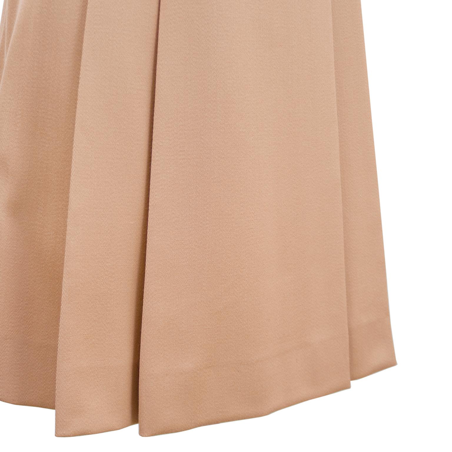 camel pleated skirt