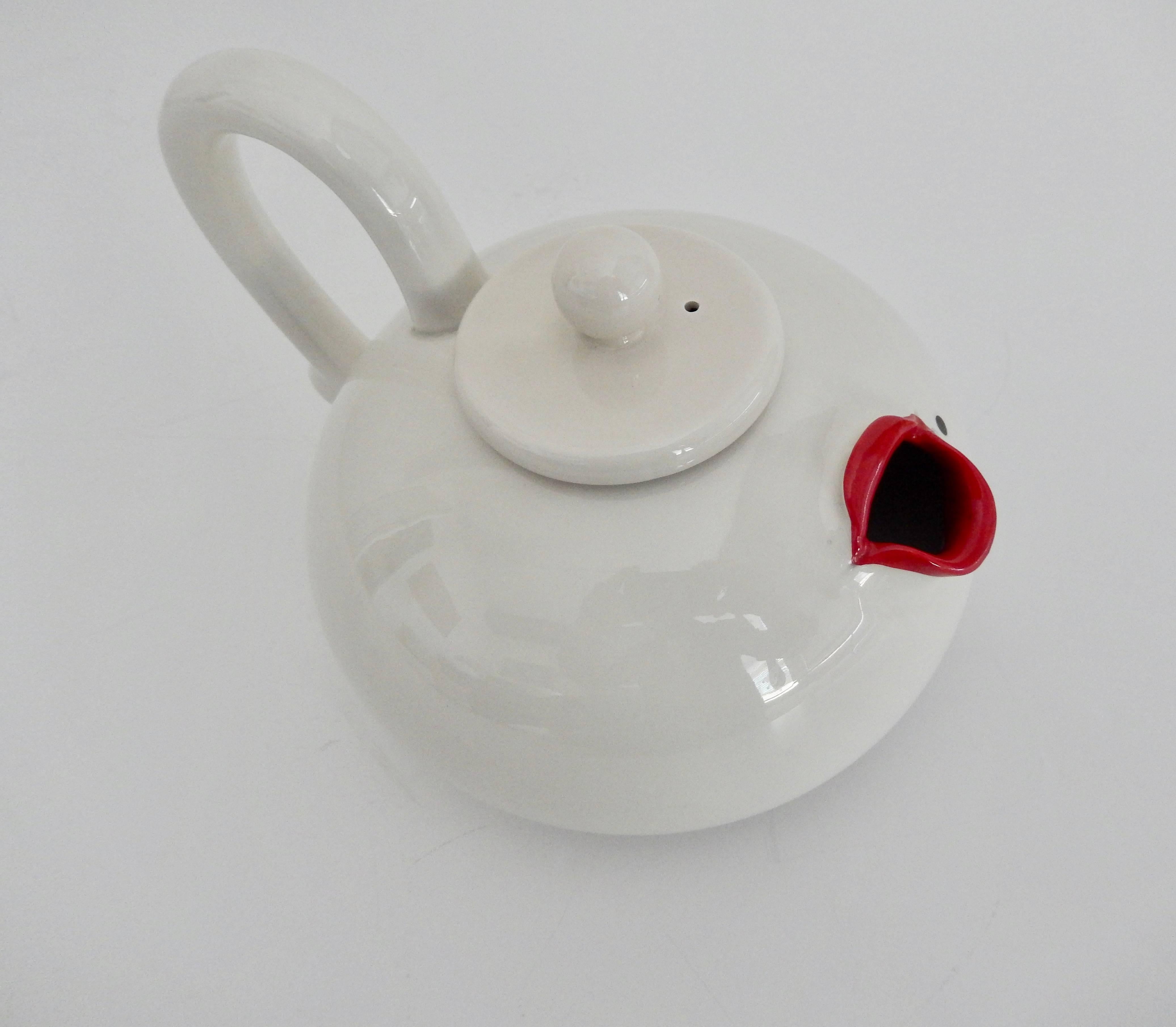 pop art teapot