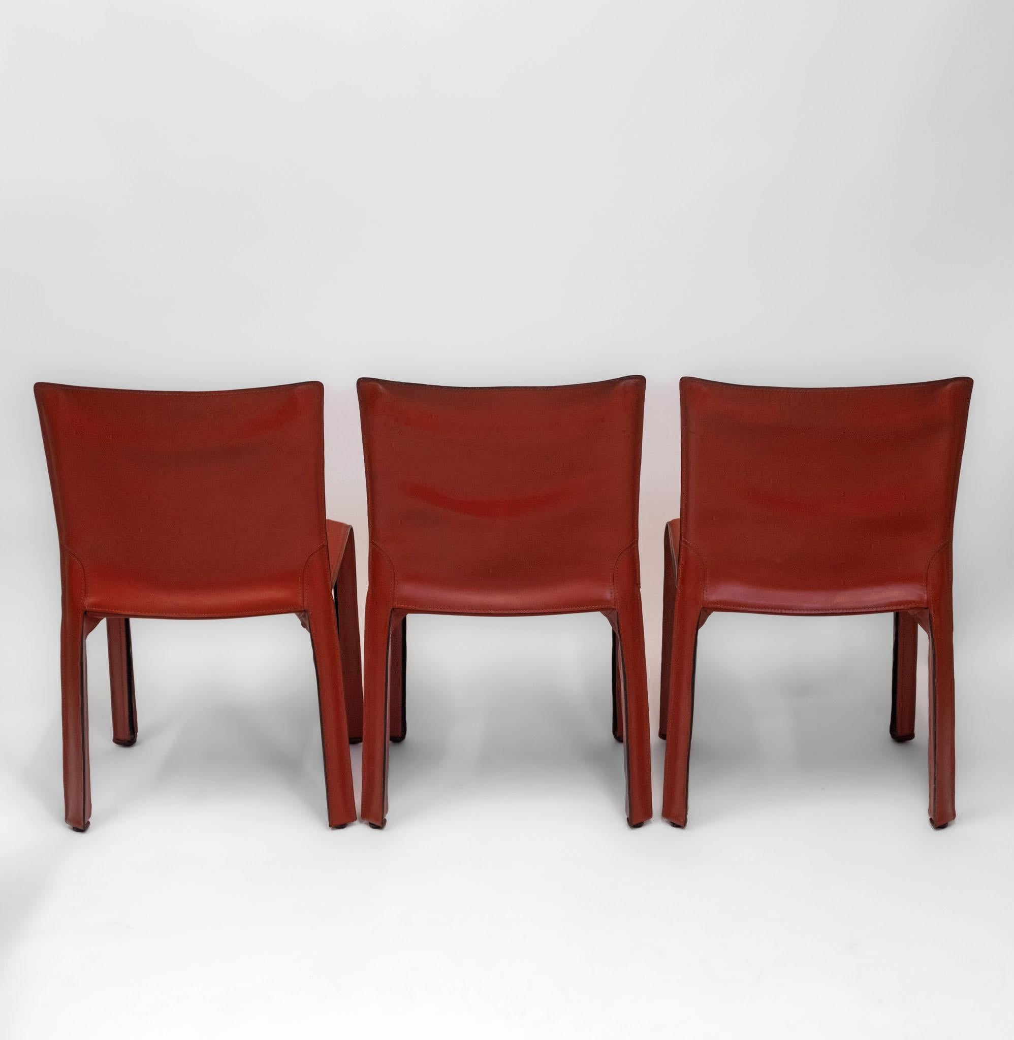 1970er Mario Bellini für Cassina Satz von sechs Sattelleder Kabinenstühlen Model No. 412 im Angebot 4