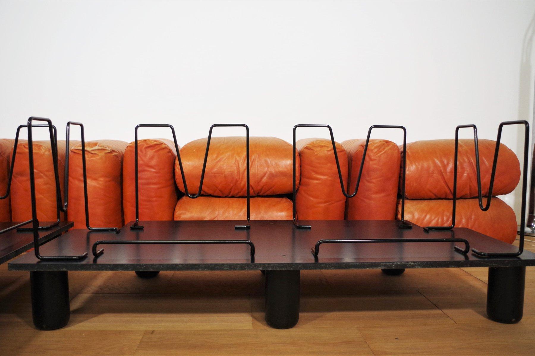1970s Marius & Marius Leather Sofa and Pouf Set by Mario Marenco for Arflex Late 20th Century en venta