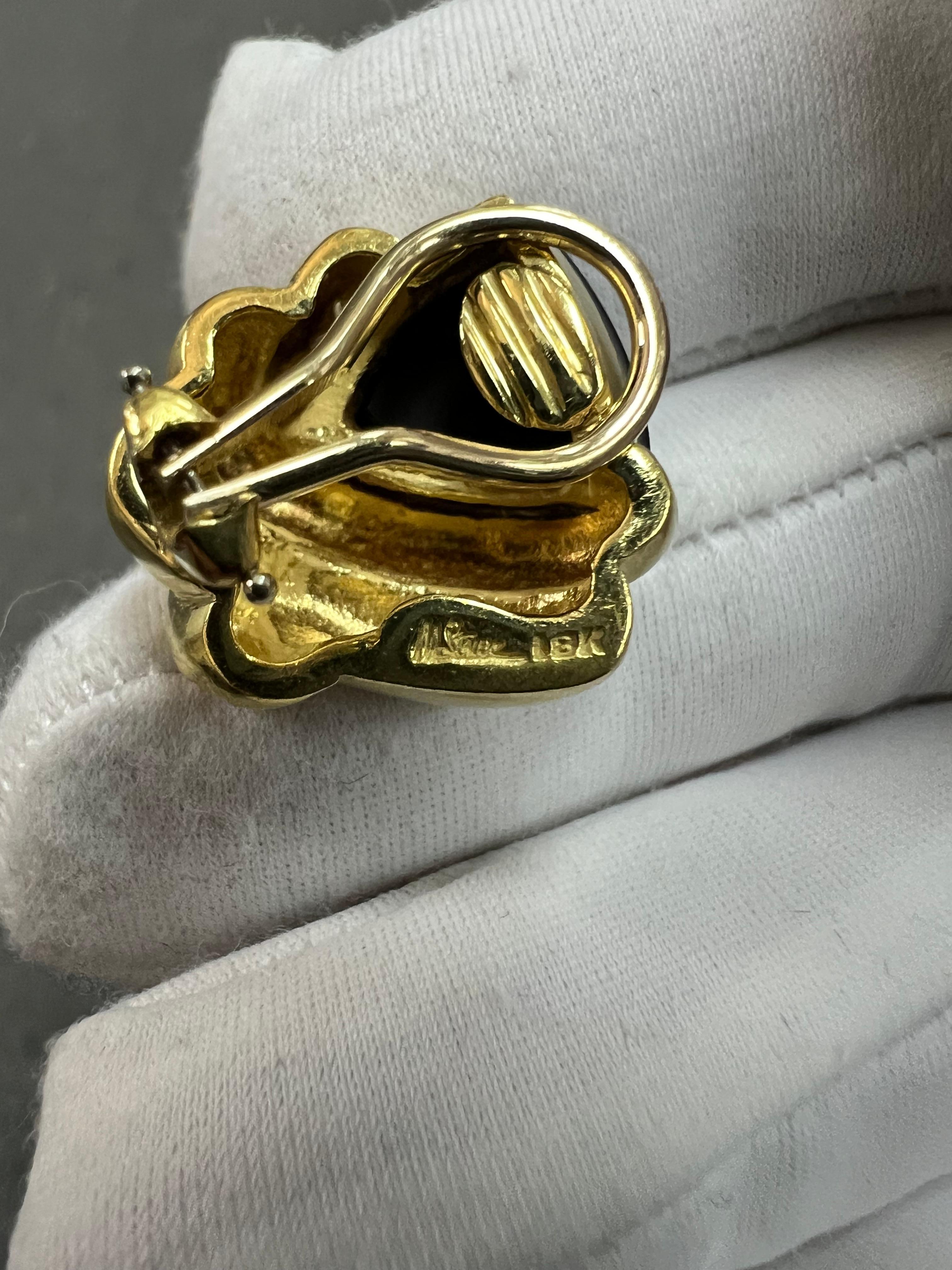1970er Jahre Marlene Stowe Matter Onyx Diamant 18k Gelbgold Clip-On-Ohrringe im Angebot 6