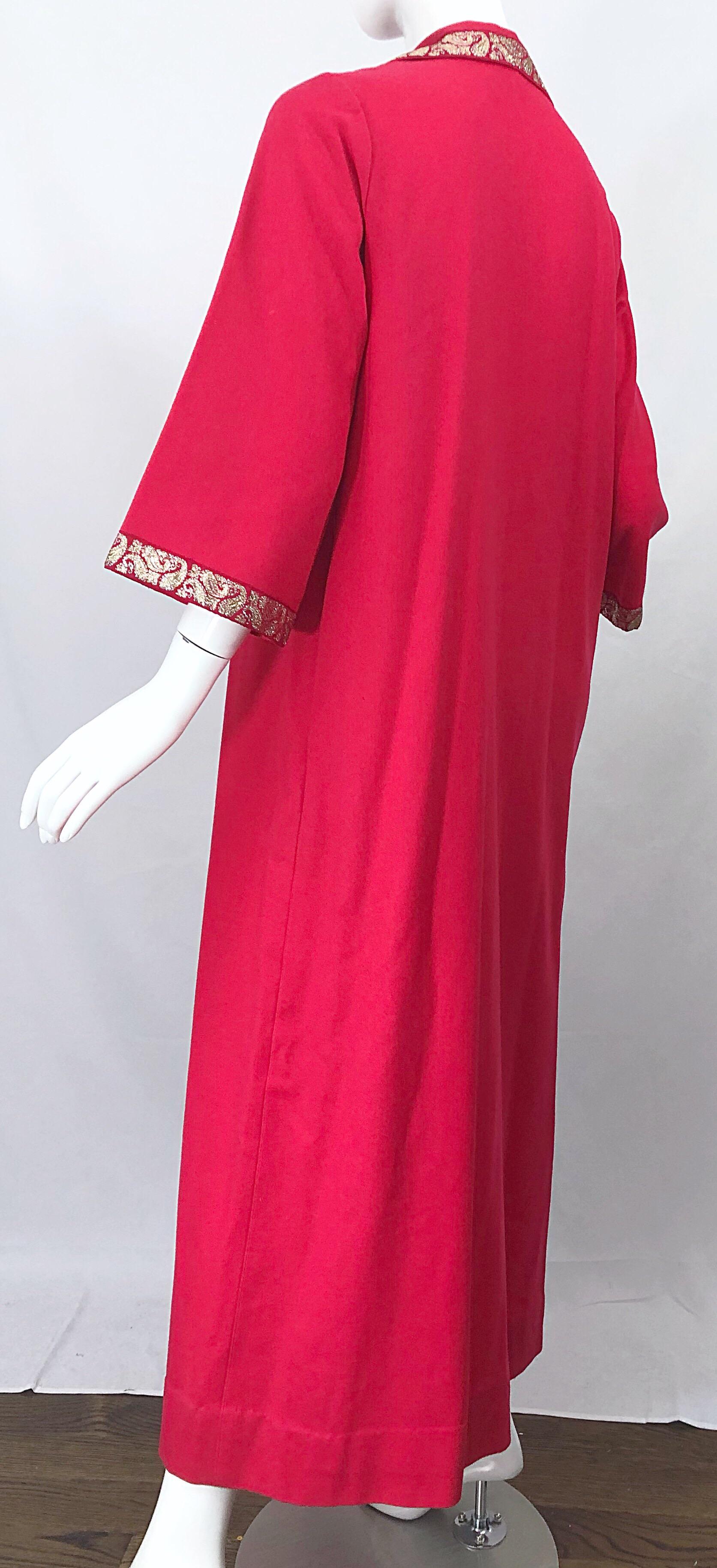 1970s Marshall Fields Raspberry Pink + Gold Vintage 70s Caftan Maxi Dress Kaftan 7