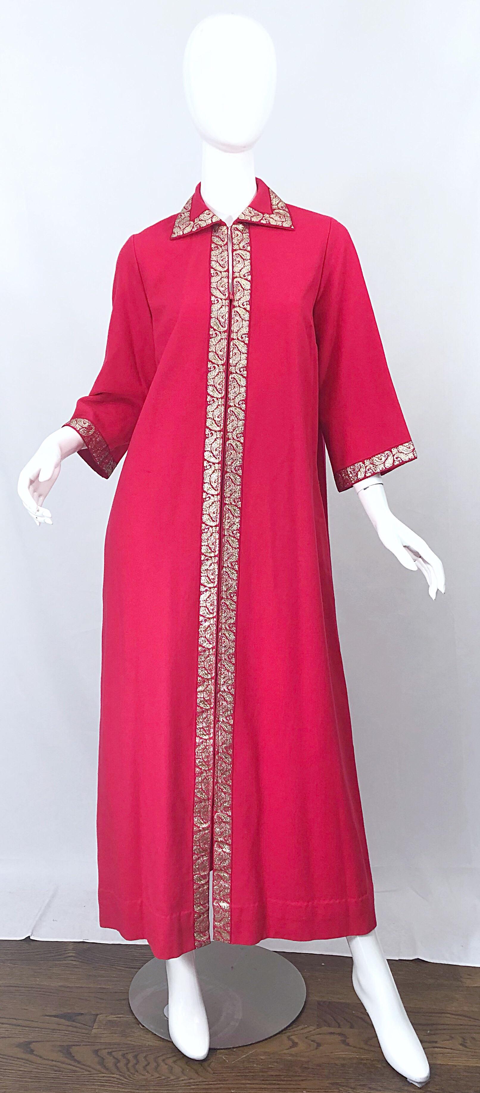 Red 1970s Marshall Fields Raspberry Pink + Gold Vintage 70s Caftan Maxi Dress Kaftan