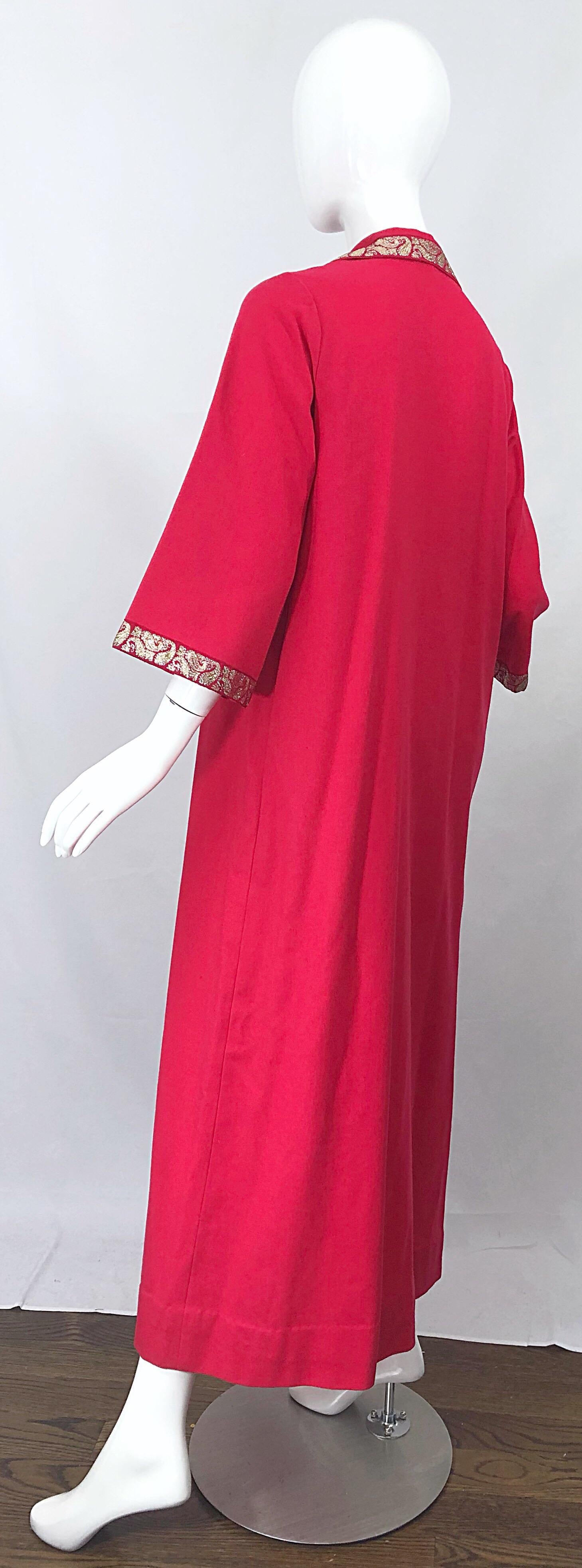 1970s Marshall Fields Raspberry Pink + Gold Vintage 70s Caftan Maxi Dress Kaftan 1