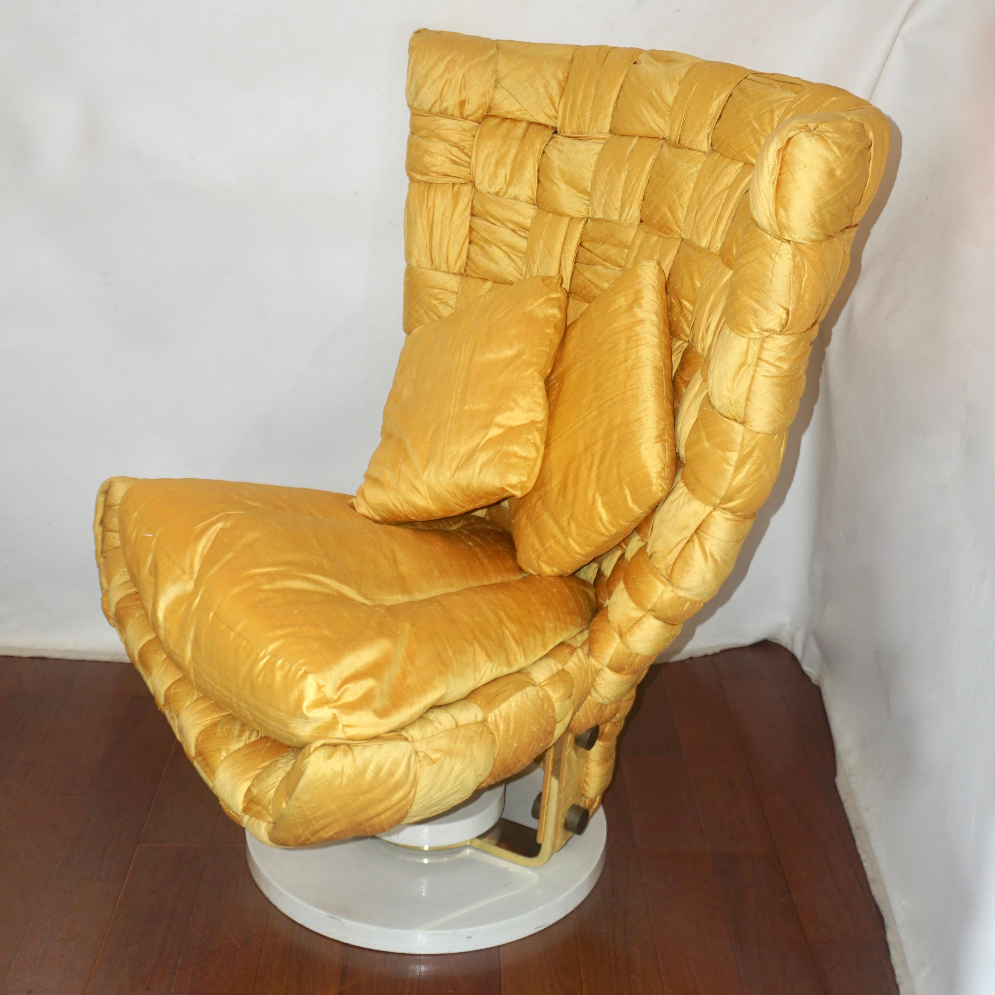 Late 20th Century 1970s Marzio Cecchi Italian Vintage Iconic Gold Yellow Silk Swivel Armchair