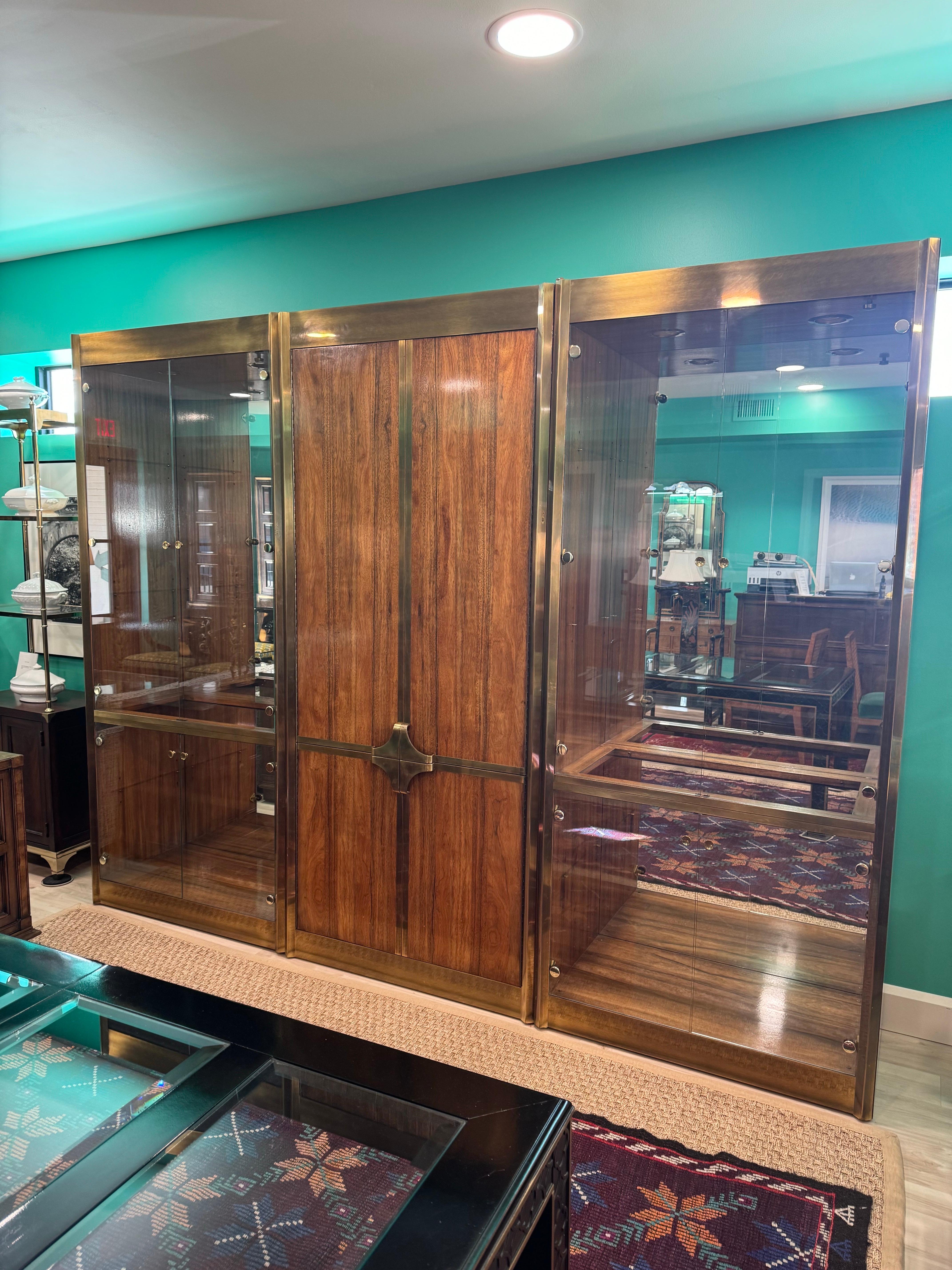 Mid-Century Modern 1970's Monumental Mastercraft Display Cases, set of 3 For Sale