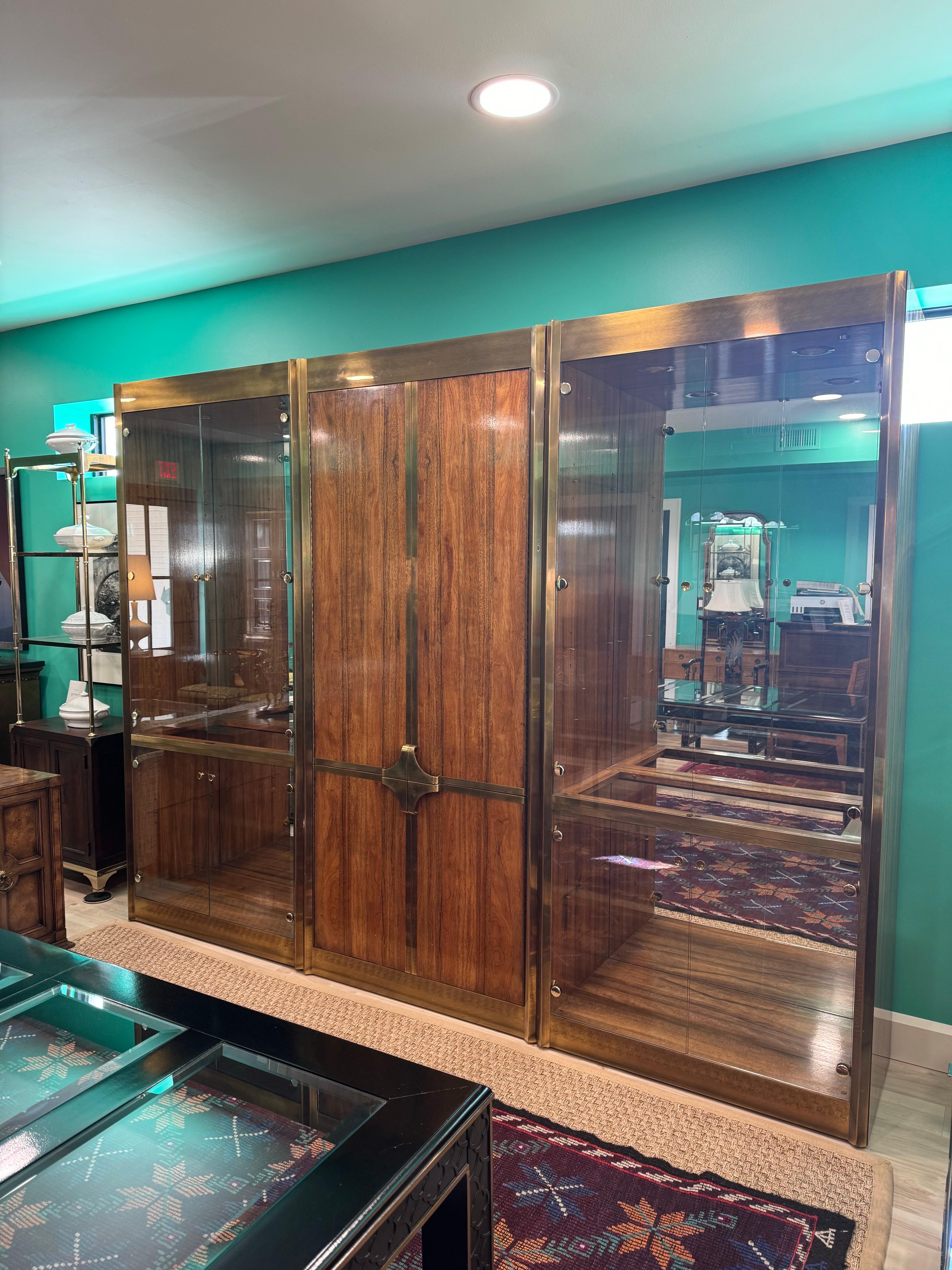 North American 1970's Monumental Mastercraft Display Cases, set of 3 For Sale