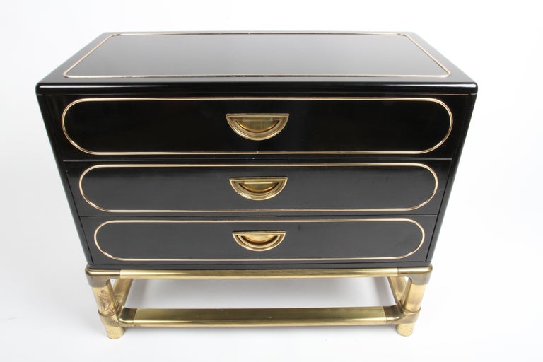 Hollywood Regency 1970s Mastercraft Black Lacquer & Brass Chest of Drawers or Dresser For Sale