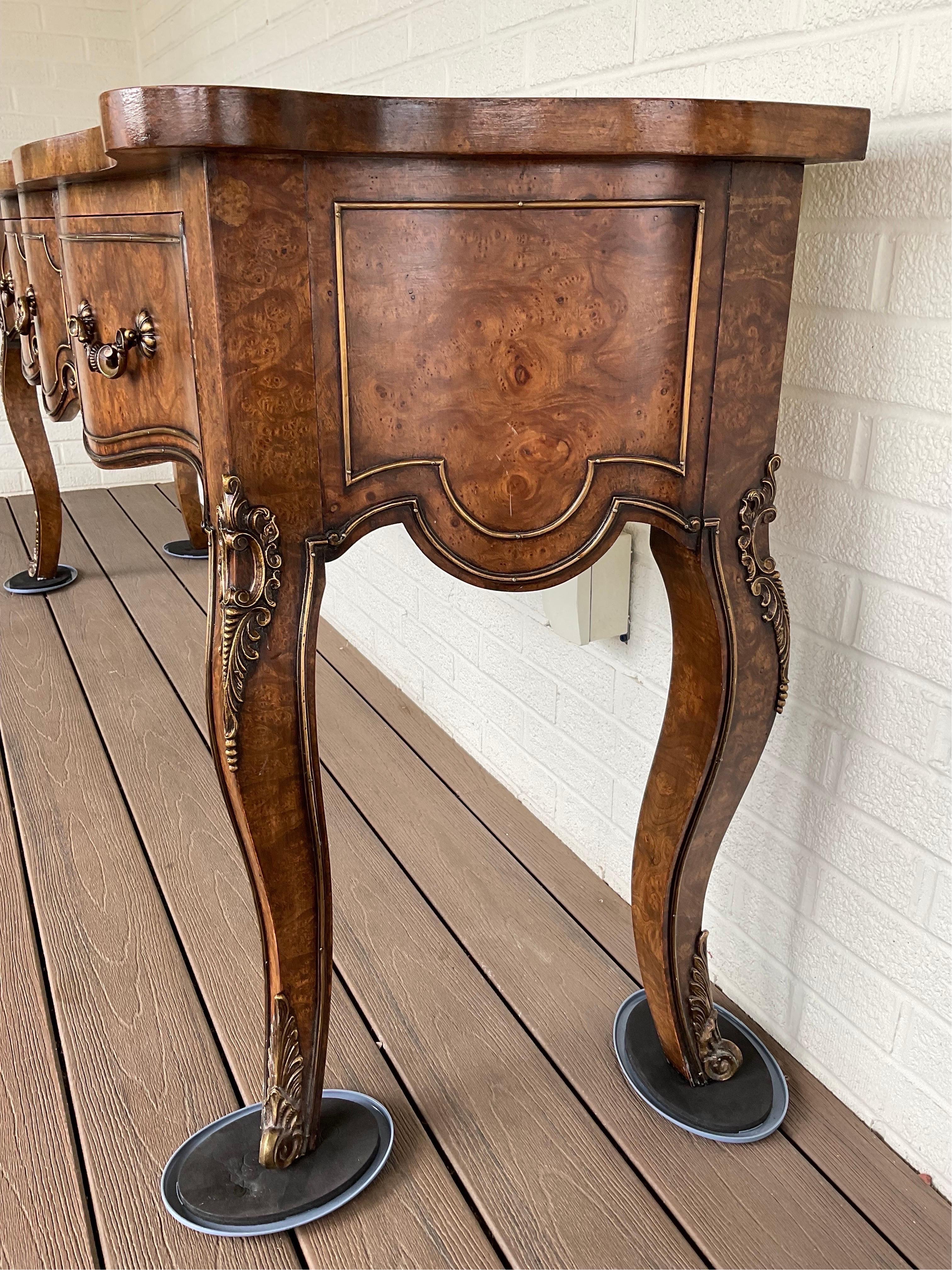 George II 1970s Mastercraft Burled Wood Console Table For Sale