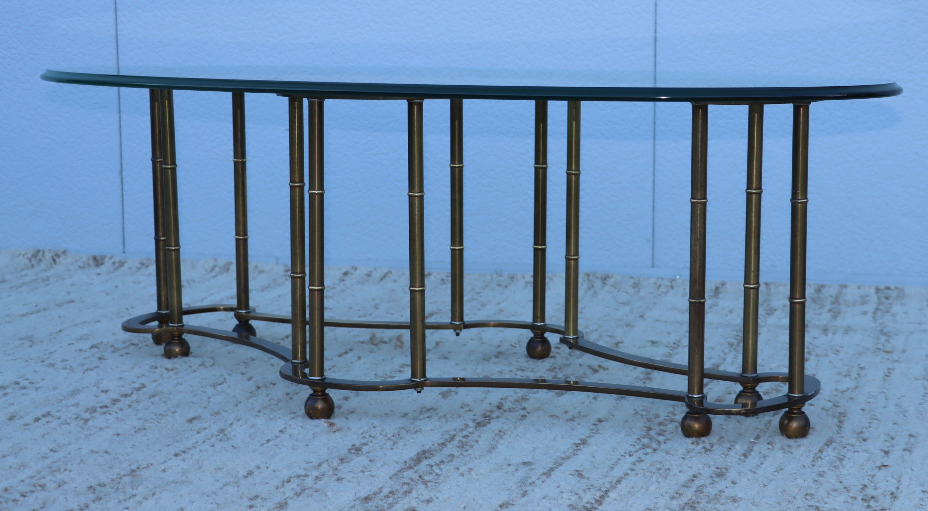 1970's Mastercraft Racetrack Brass Oval Coffee Table For Sale 3