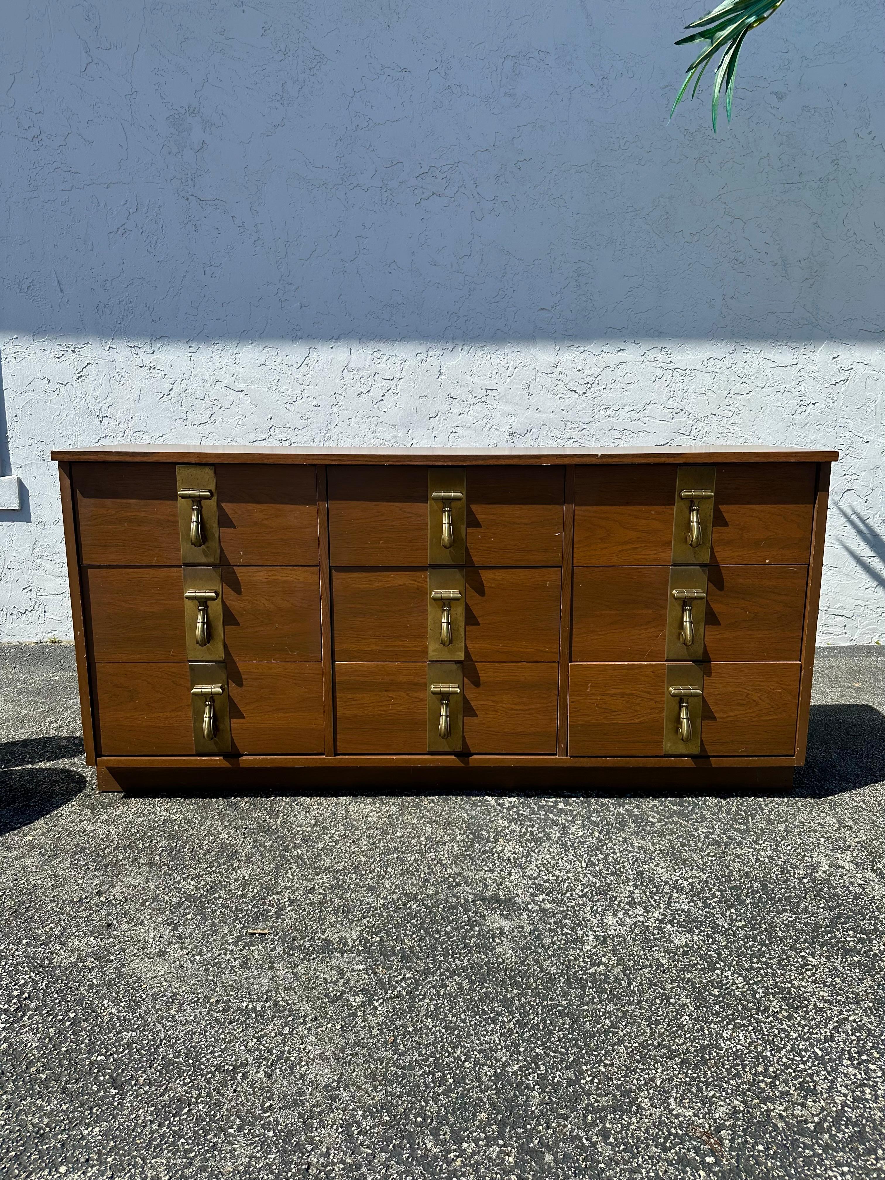 On offer on this occasion is one of the most stunning and rare, rattan and stacked teak wood design dresser you could hope to find. Outstanding design is exhibited throughout. The beautiful dresser is statement piece and packed with personality!!