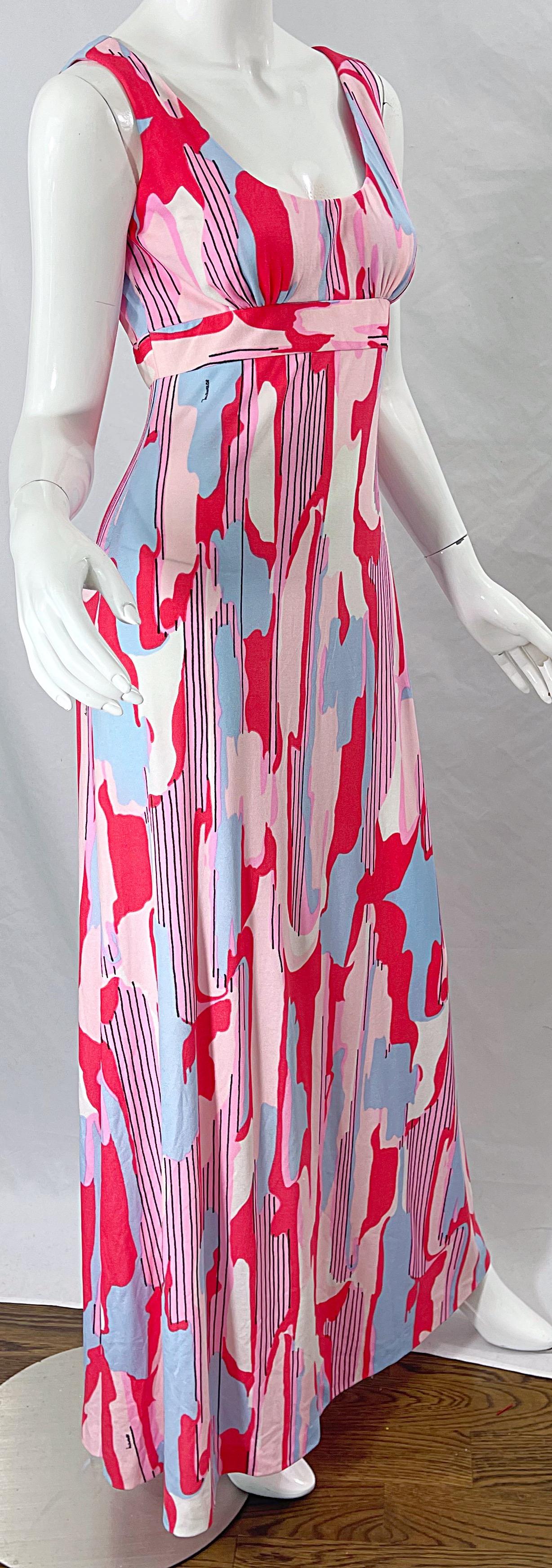1970s Maurice Signed Abstract Print Pink Blue Coral Knit Jersey 70s Maxi Dress In Excellent Condition For Sale In San Diego, CA