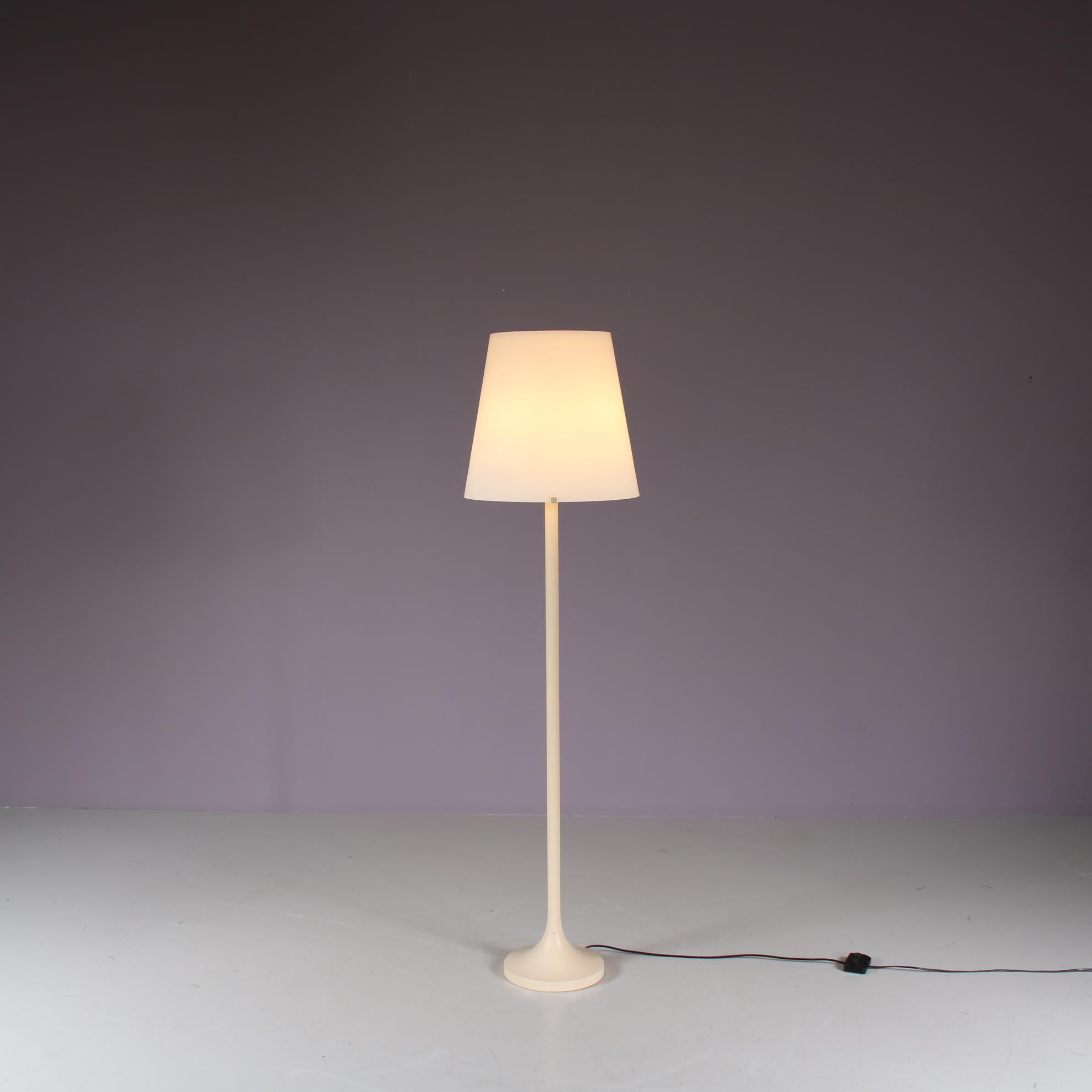 Lámpara de pie Max Ingrand de los años 70 para Fontana Arte, Italia finales del siglo XX en venta