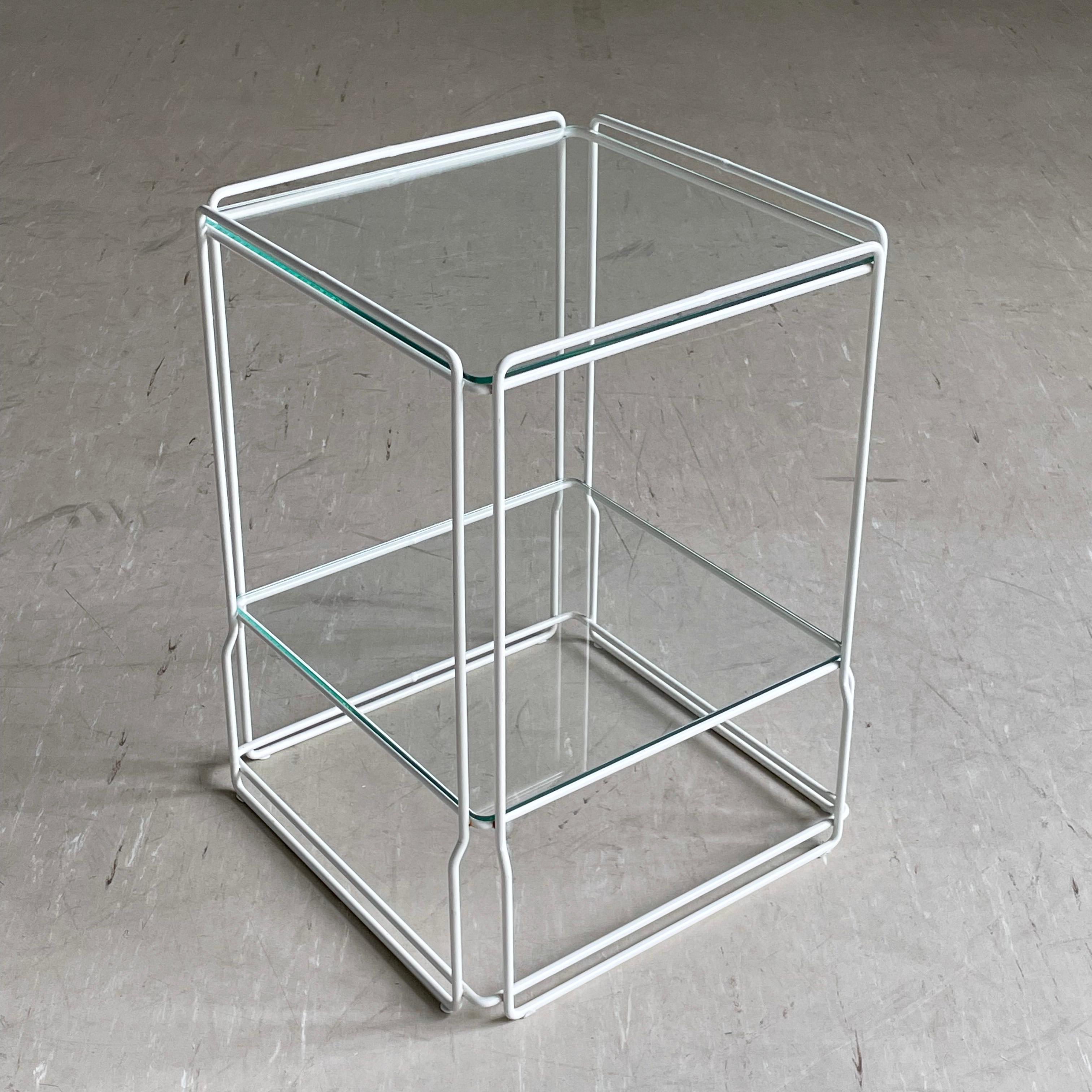 Métal Table d'appoint 'ISOCELE' de Max Sauze des années 1970 - Atrow en vente