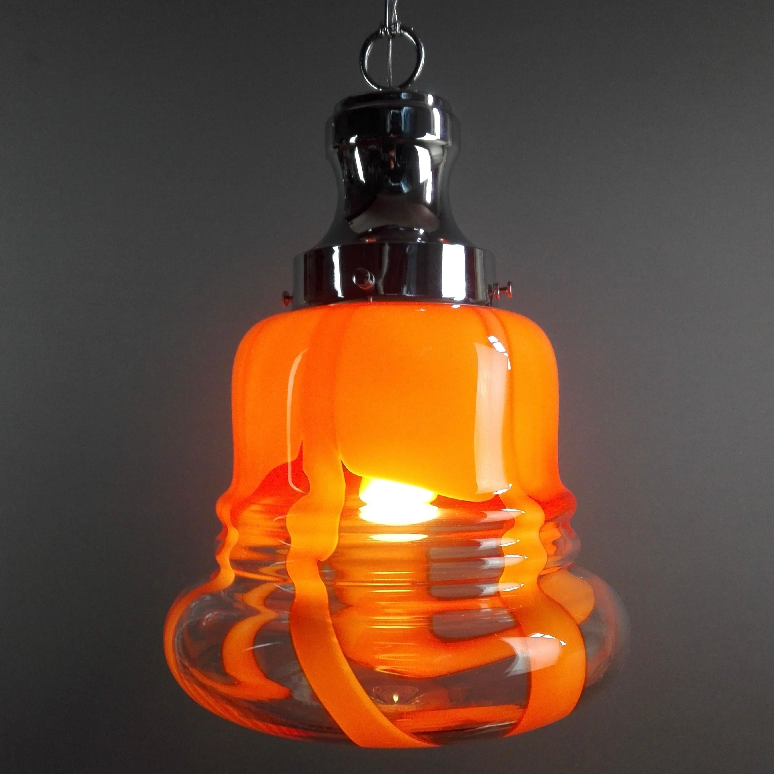 Hand-Crafted 1970s Mazzega Murano hand-blown glass and chrome one-light pendant lamp. For Sale