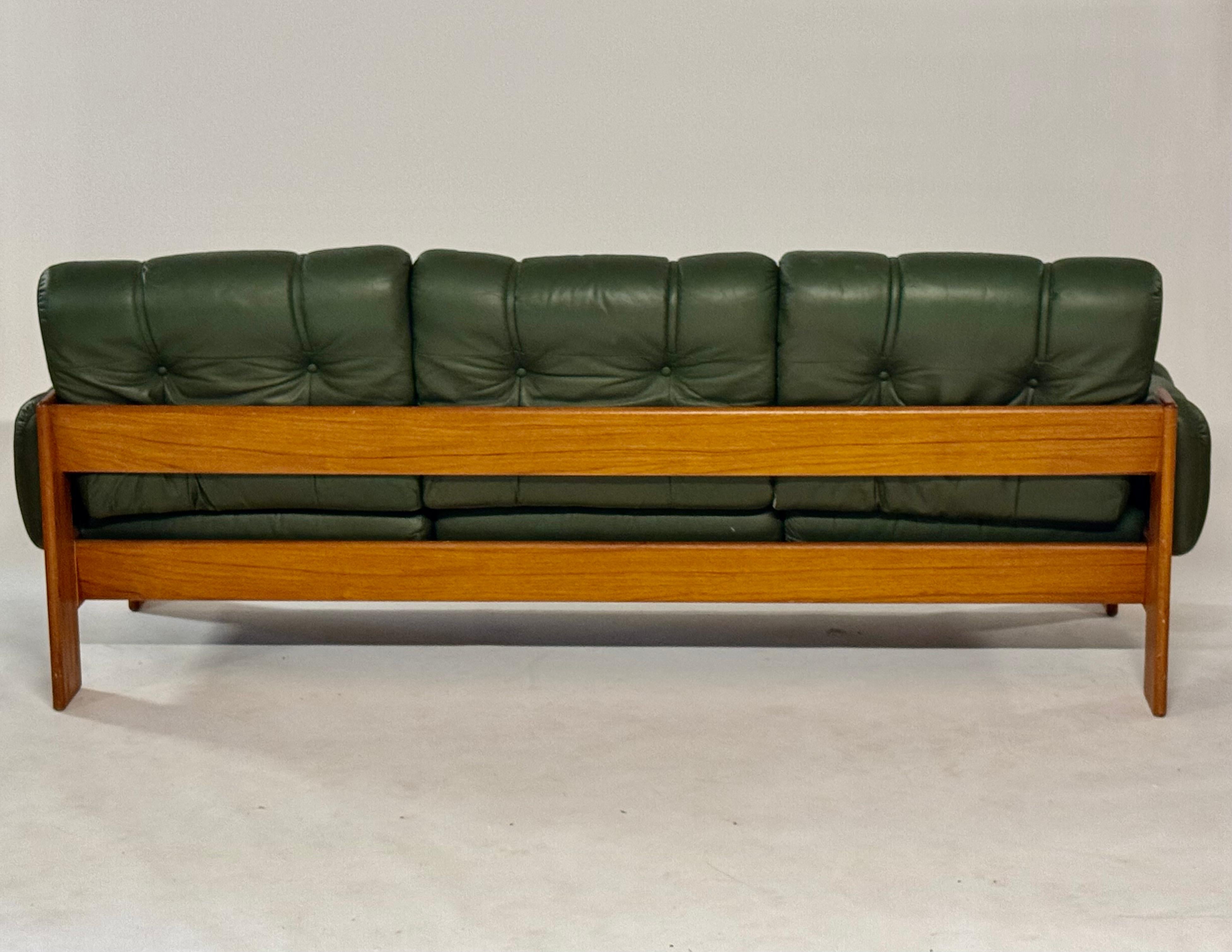 1970s MCM Green Tufted Leather 3 Seat Sofa by Kalustekiila Finland & Teak Frame 4