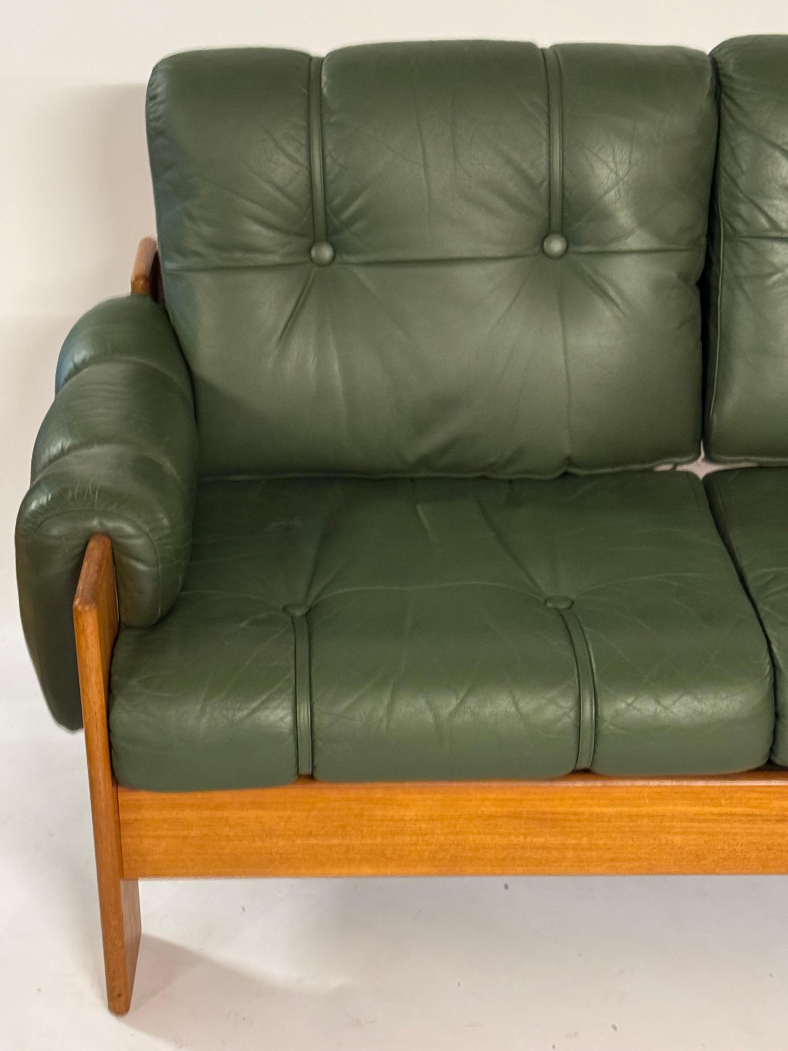 Scandinavian Modern 1970s MCM Green Tufted Leather 3 Seat Sofa by Kalustekiila Finland & Teak Frame