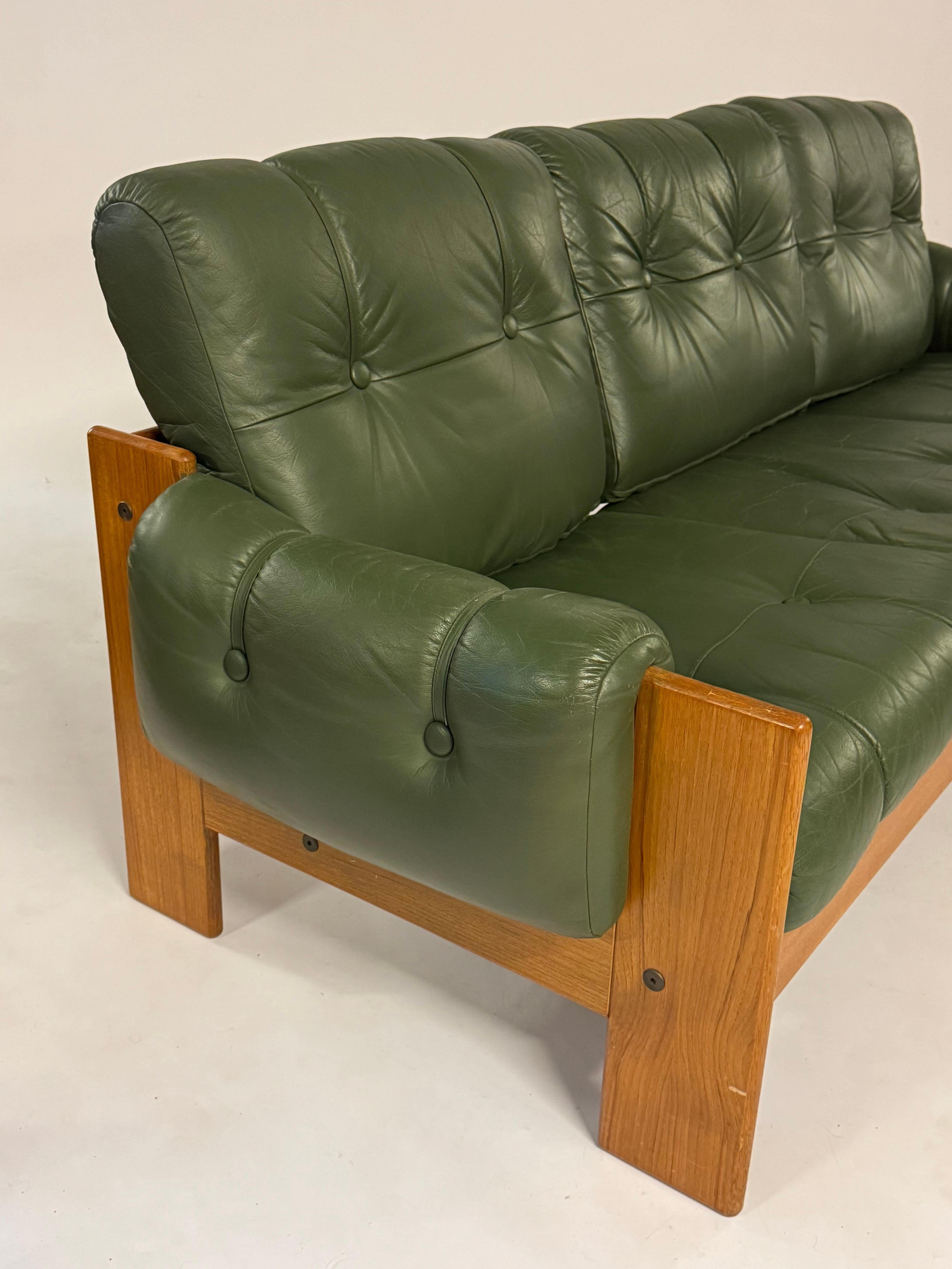 1970s MCM Green Tufted Leather 3 Seat Sofa by Kalustekiila Finland & Teak Frame 3