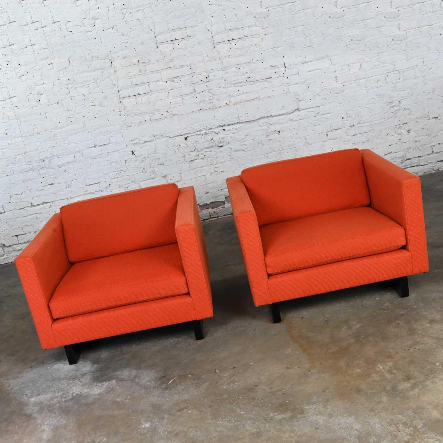 Magnificent vintage MCM (a.k.a. Mid-Century Modern) to Modern Harvey Probber orange tuxedo style 1571 club chairs with black painted sleigh bases, a pair. Beautiful condition, keeping in mind that they are vintage and not new so will have signs of