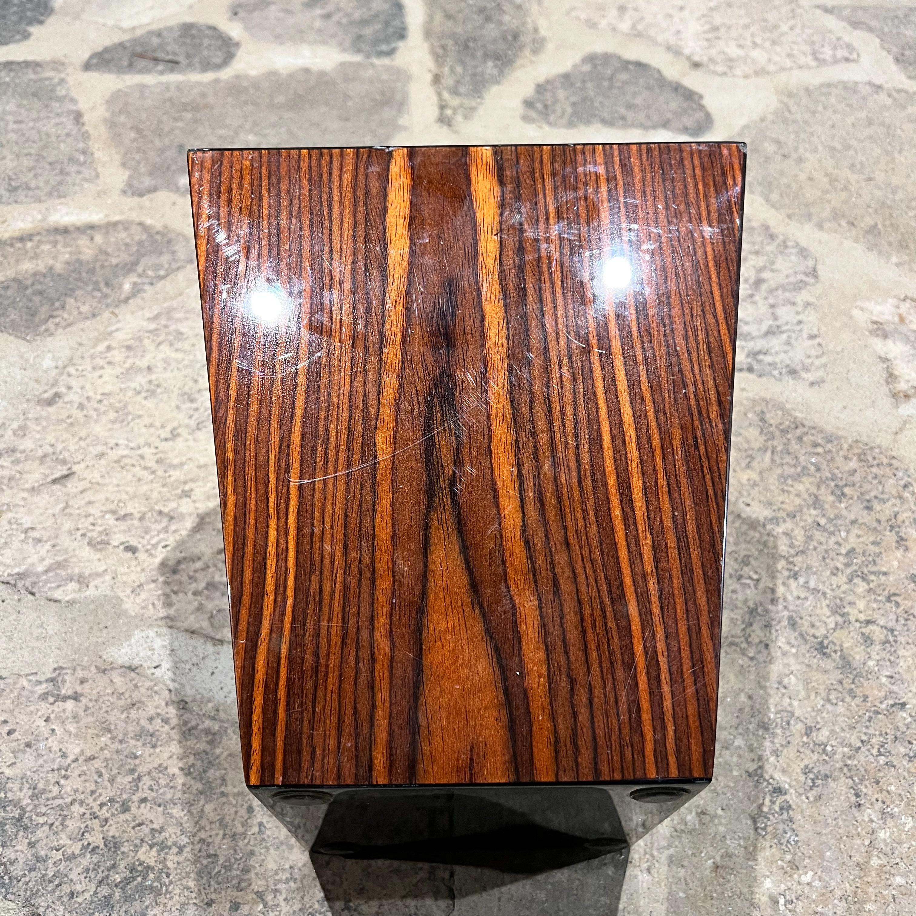 MCM Pflanzgefäßkasten/Jardinière oder Trashcan-Korb aus Nussbaumholz, 1970er Jahre im Angebot 3