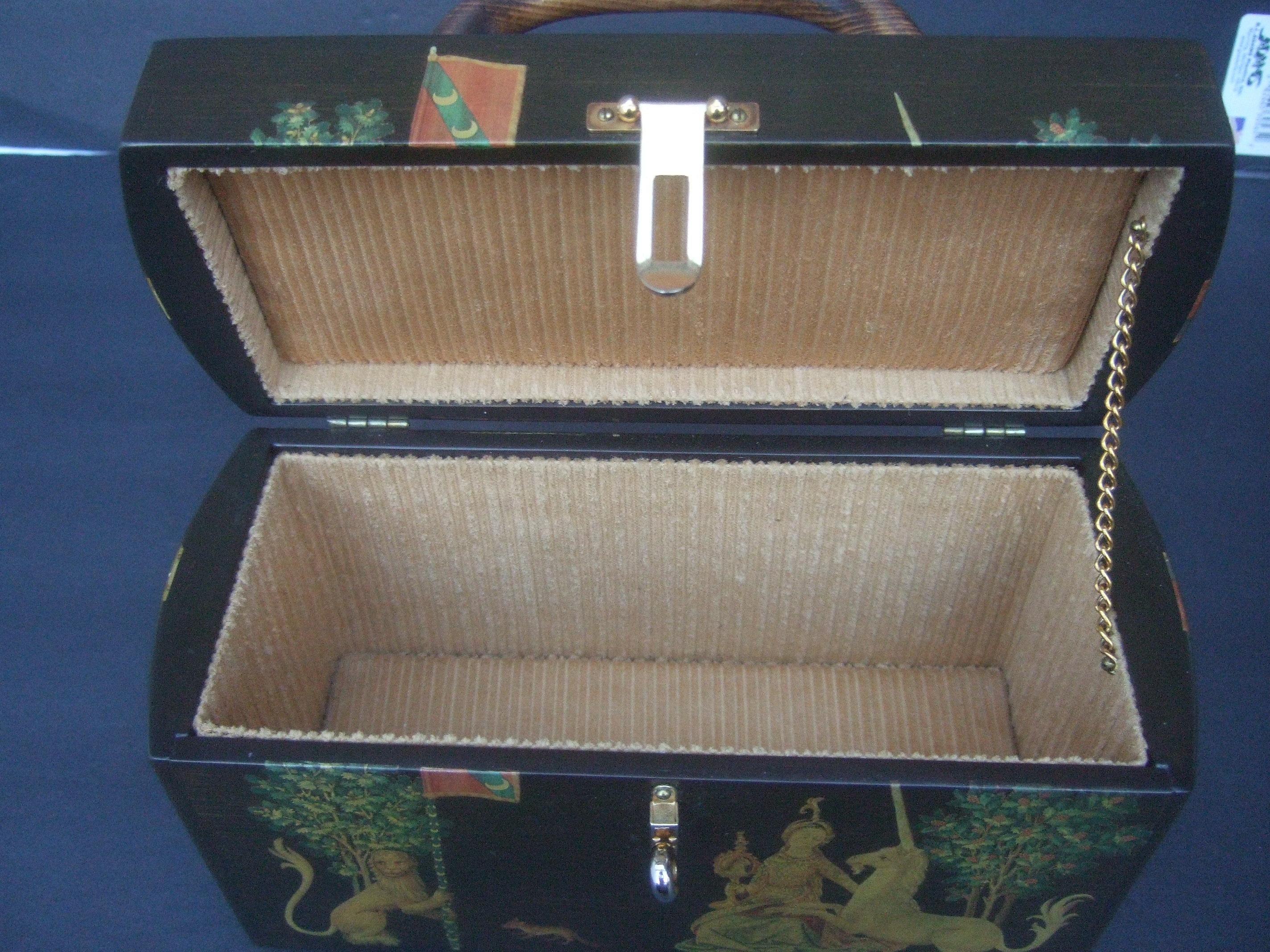 1970s Medieval Style Wood Decoupage Box Purse 7