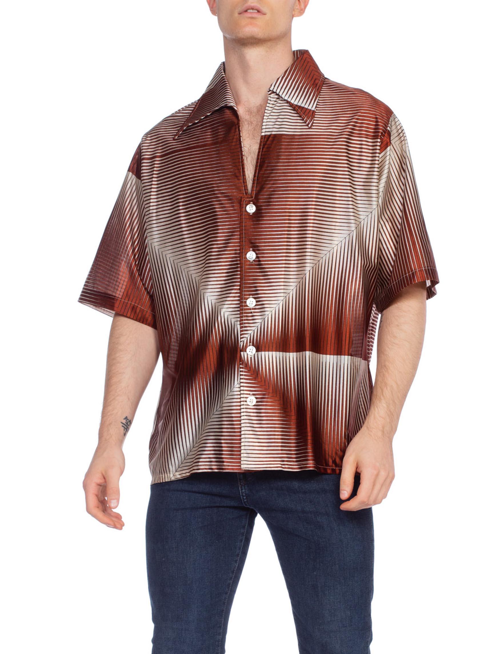 1970'S Brown Geometric Acetate Men's Disco Shirt XL In Excellent Condition In New York, NY