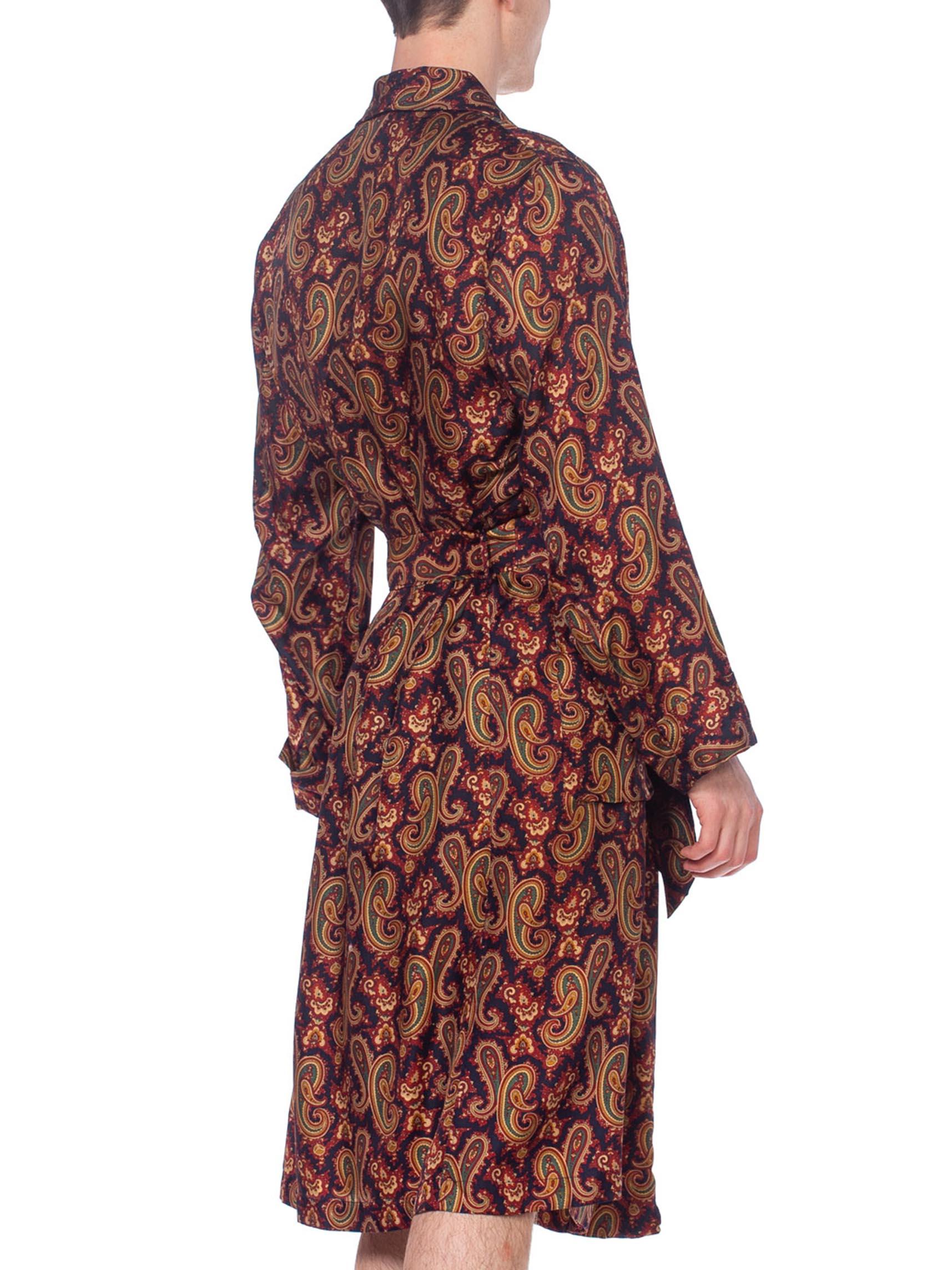 Men's 1970'S Mens Paisley Silk Robe