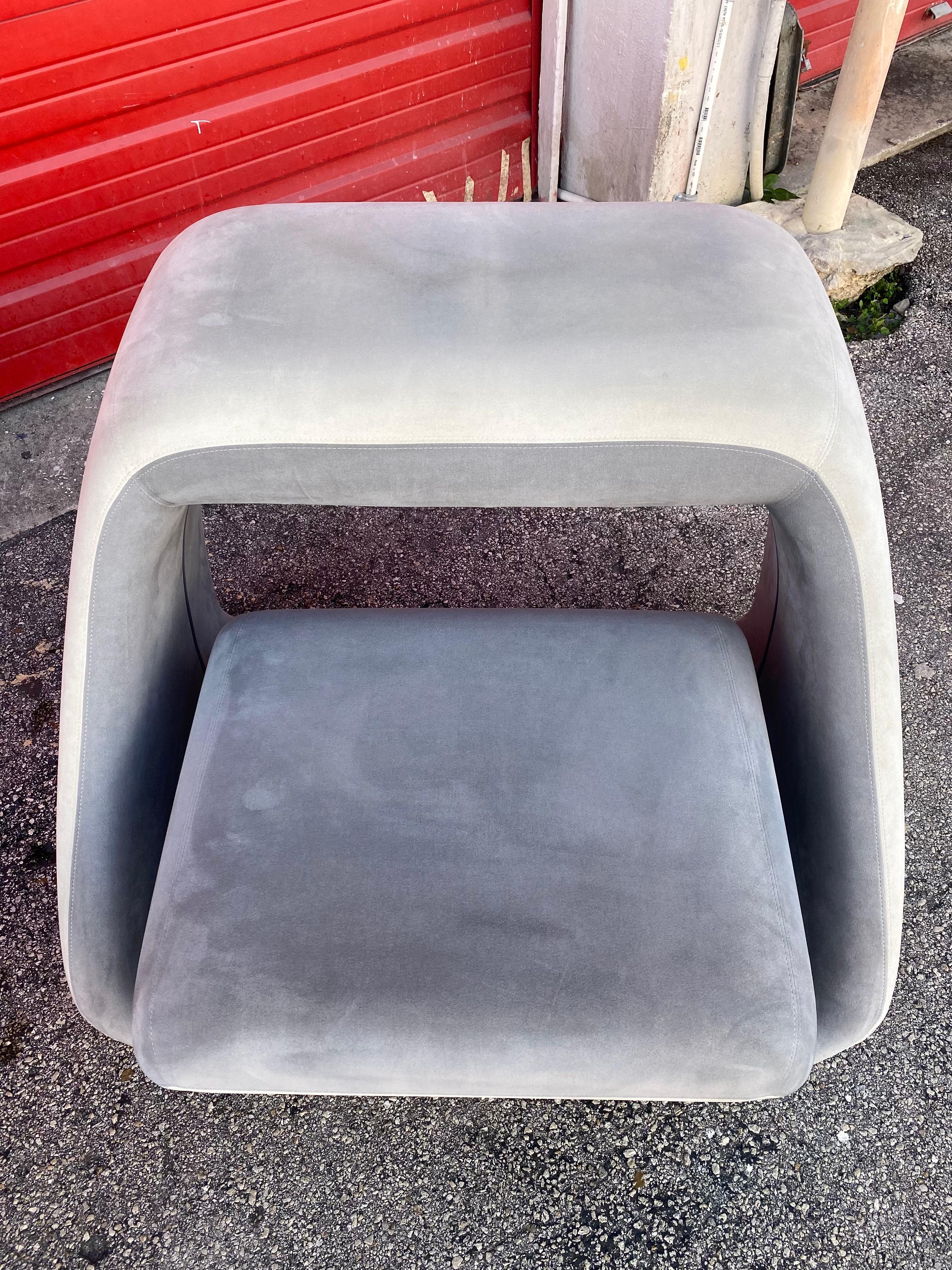 1970s Meritalia Sculptural Space Age Air Loungers Chairs, Set of 2 For Sale 3