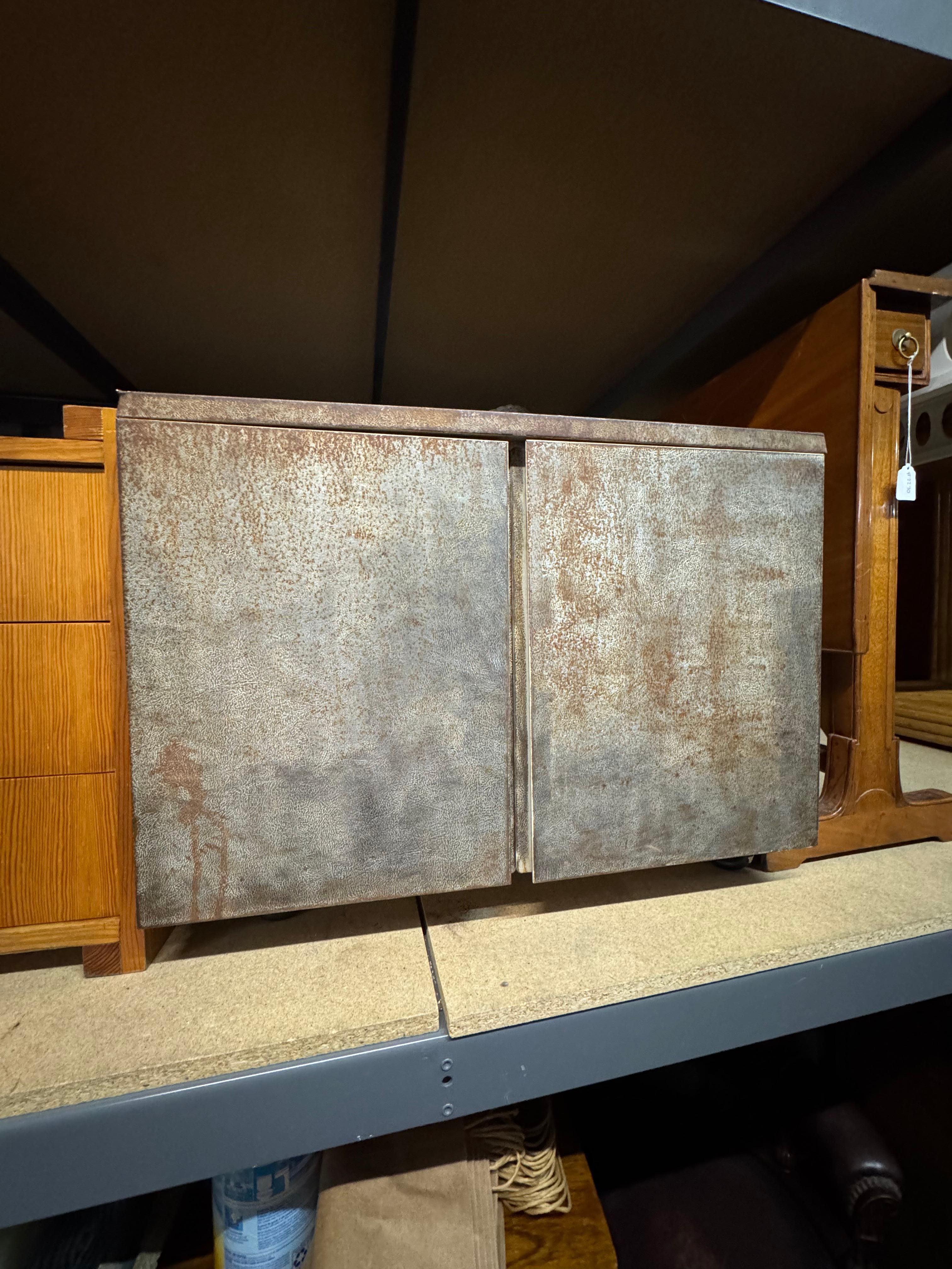 Mid-Century moderno Unità architettonica in metallo su ruote degli anni '70 in vendita