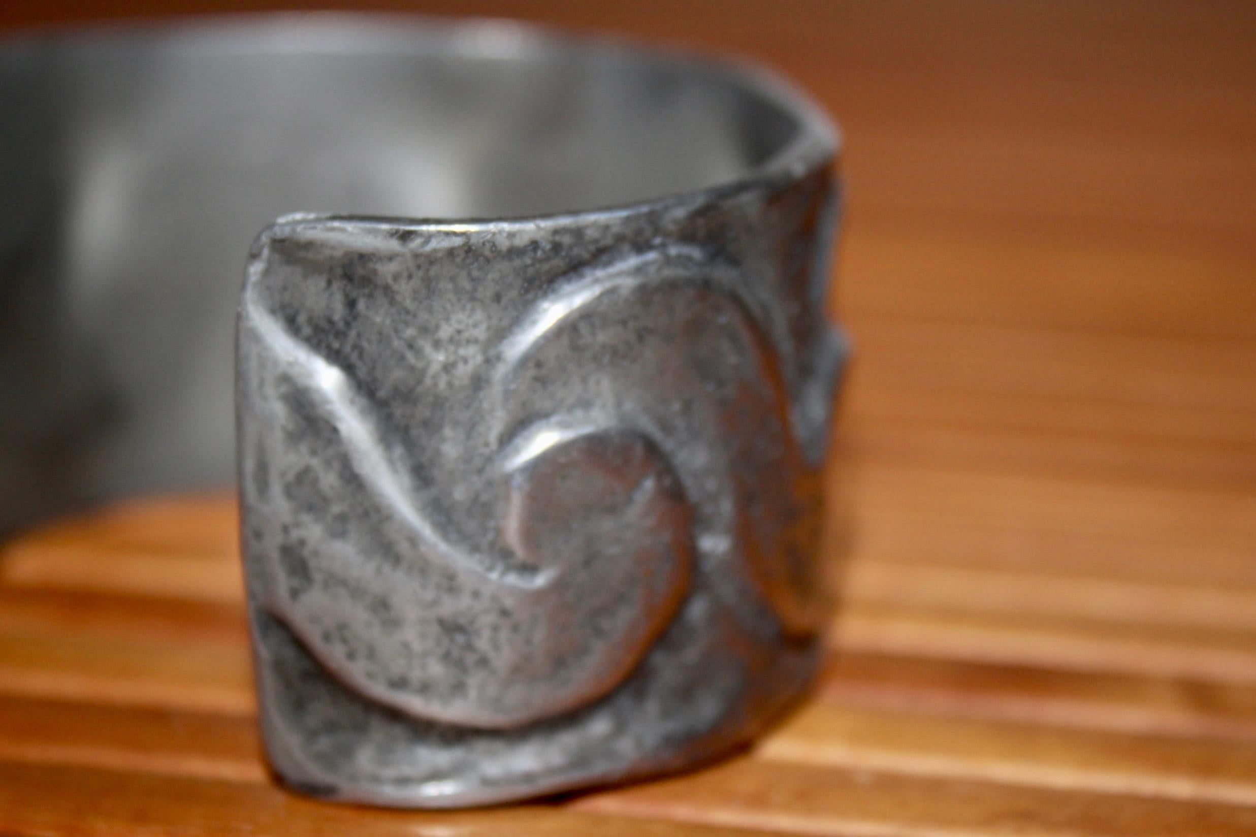 Metal 1970s metal bracelet For Sale