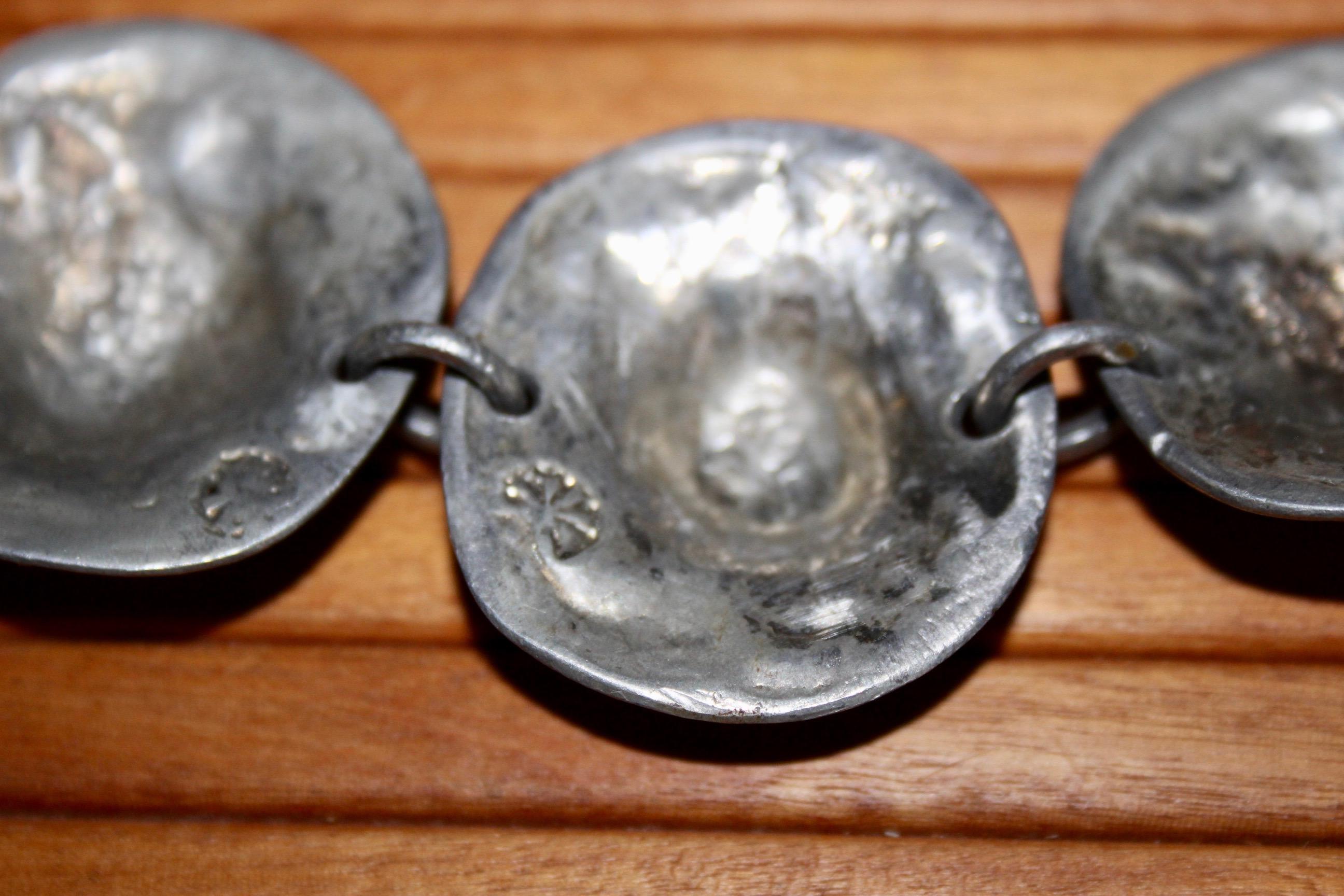1970s metal bracelet For Sale 1