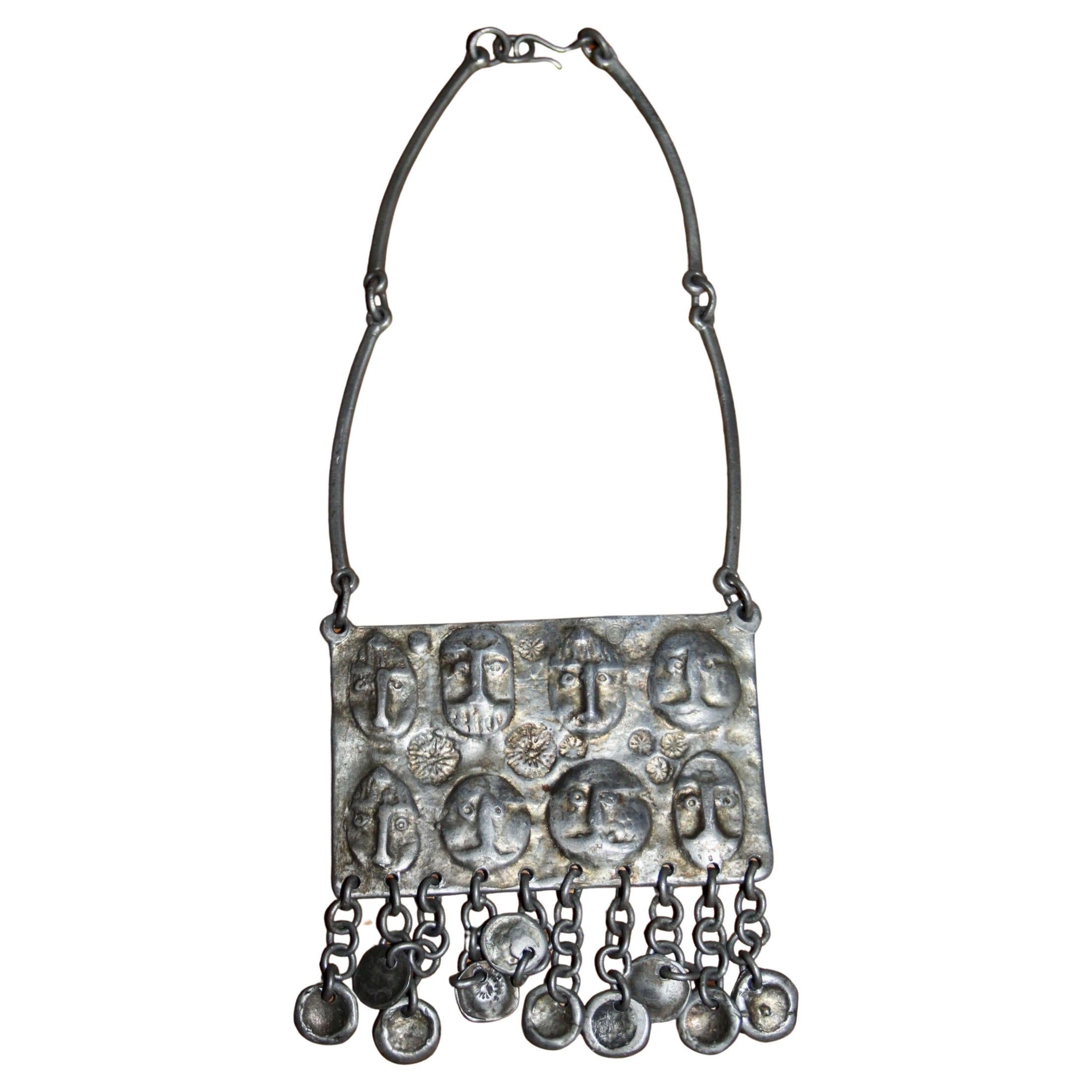 1970s metal necklace