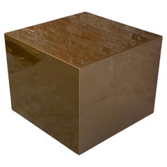 Cube en laque de bronze métallique des années 1970