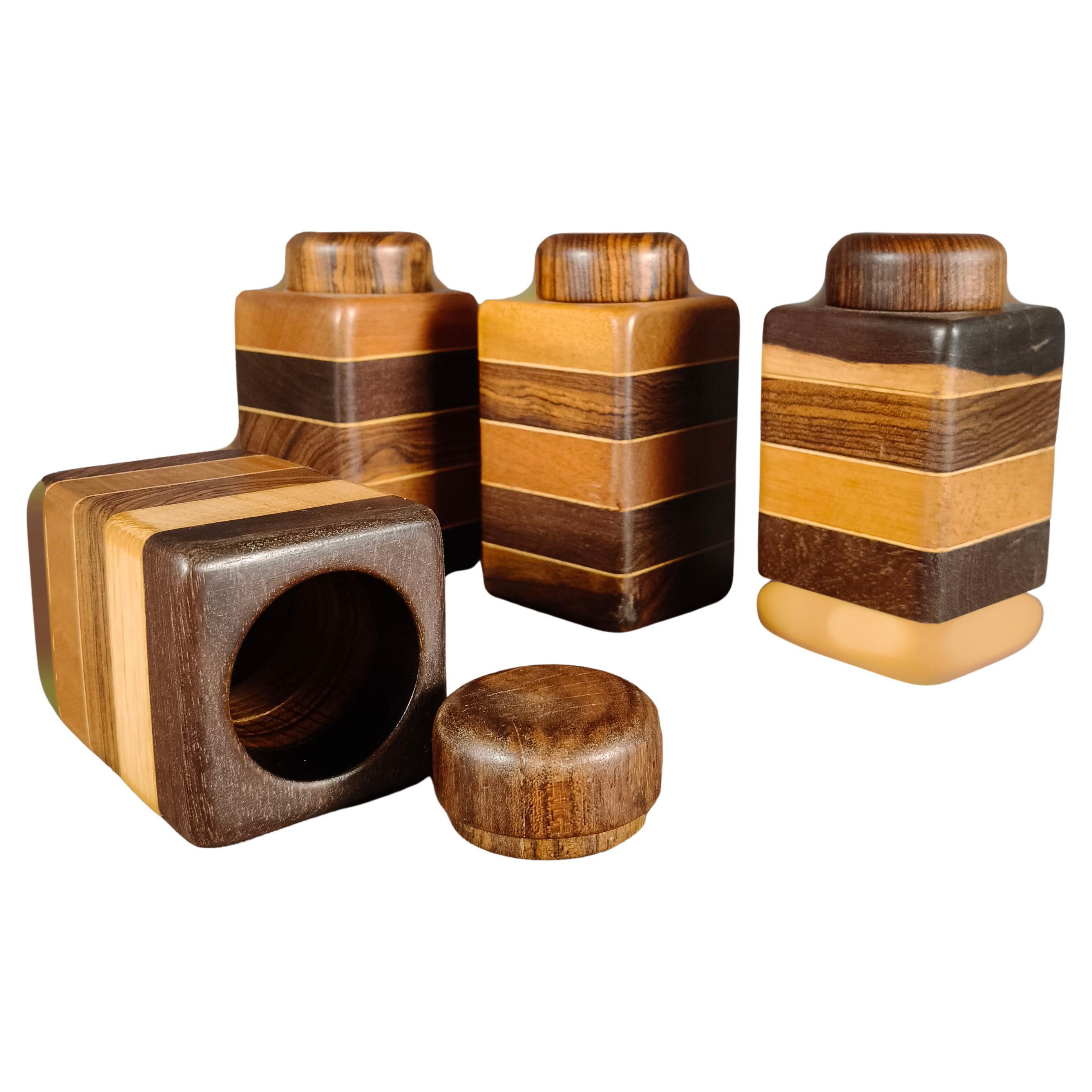Don S. Shoemaker mexicain des années 1970 - Ensemble de 4 boîtes à épices / boîtes à thé en Wood mixte en vente
