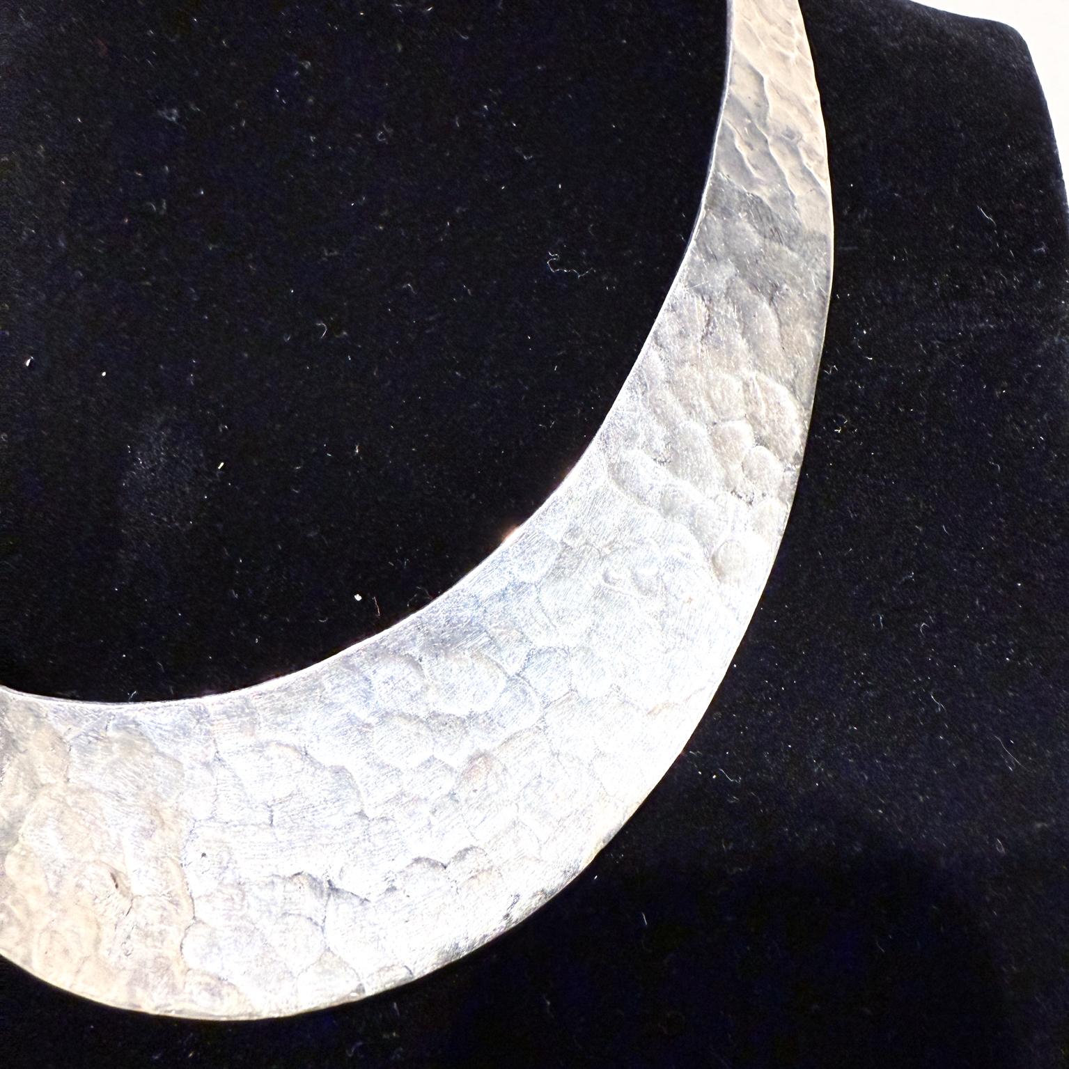Sterling Silver 1970s Mexican Hand Hammered Silver Torc Collar Necklace For Sale
