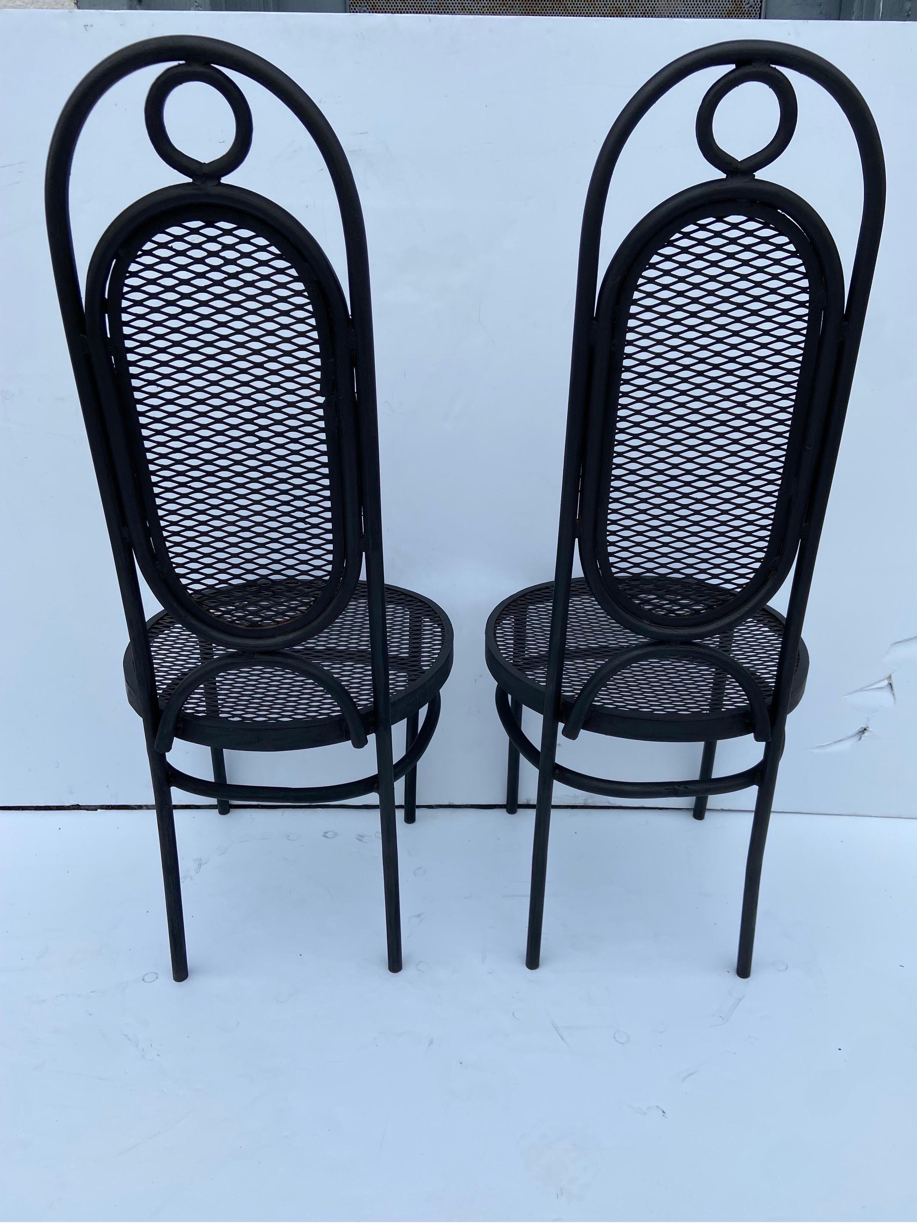 Painted 1970s Mexican Iron Side Chairs in the Style of the Model 17 by Thonet, a Pair For Sale