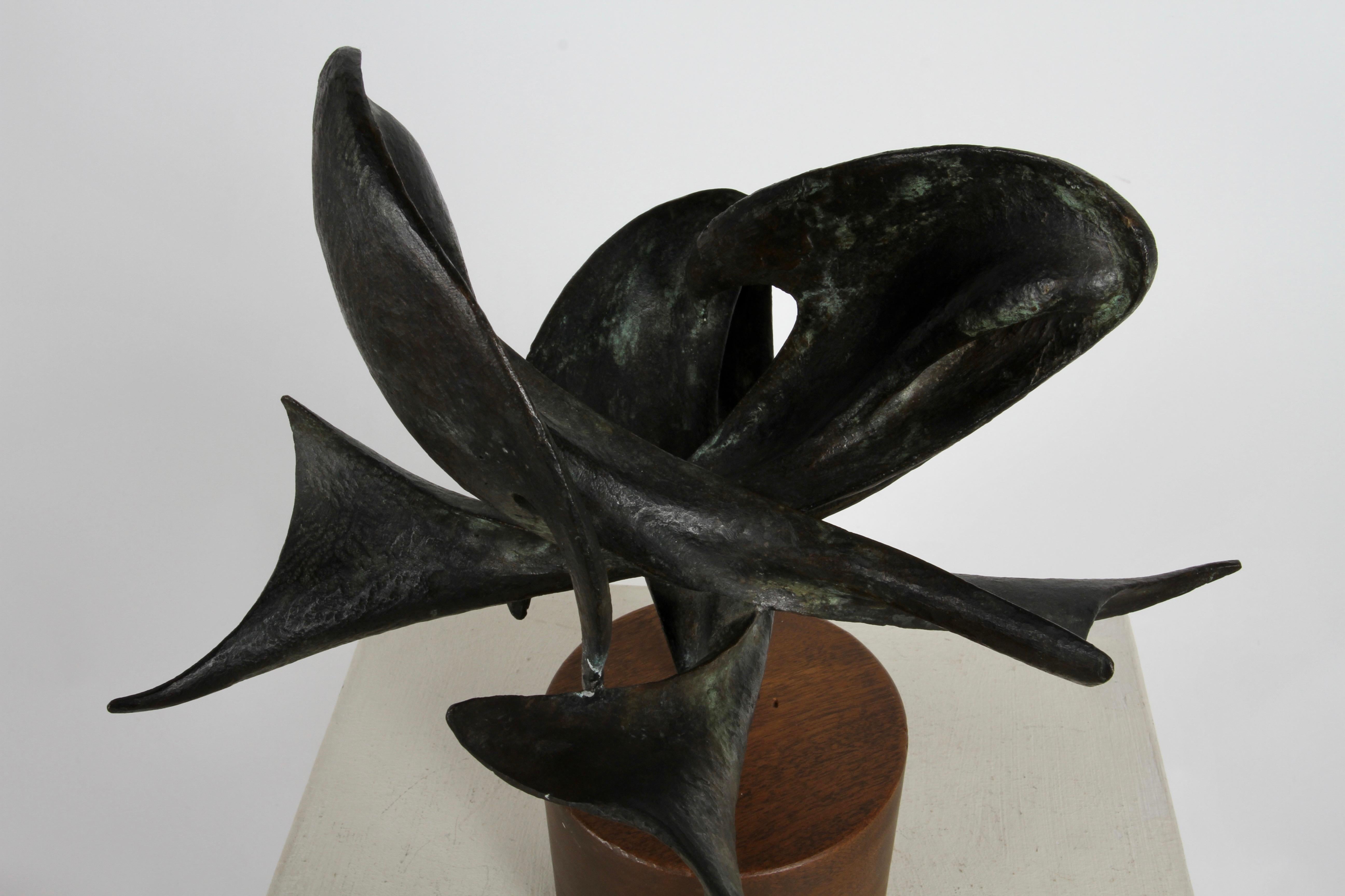 1970s Mexican Sculptor-Artist Ramiz Barquet - 3 Dancing Bronze Whales Sculpture  For Sale 7