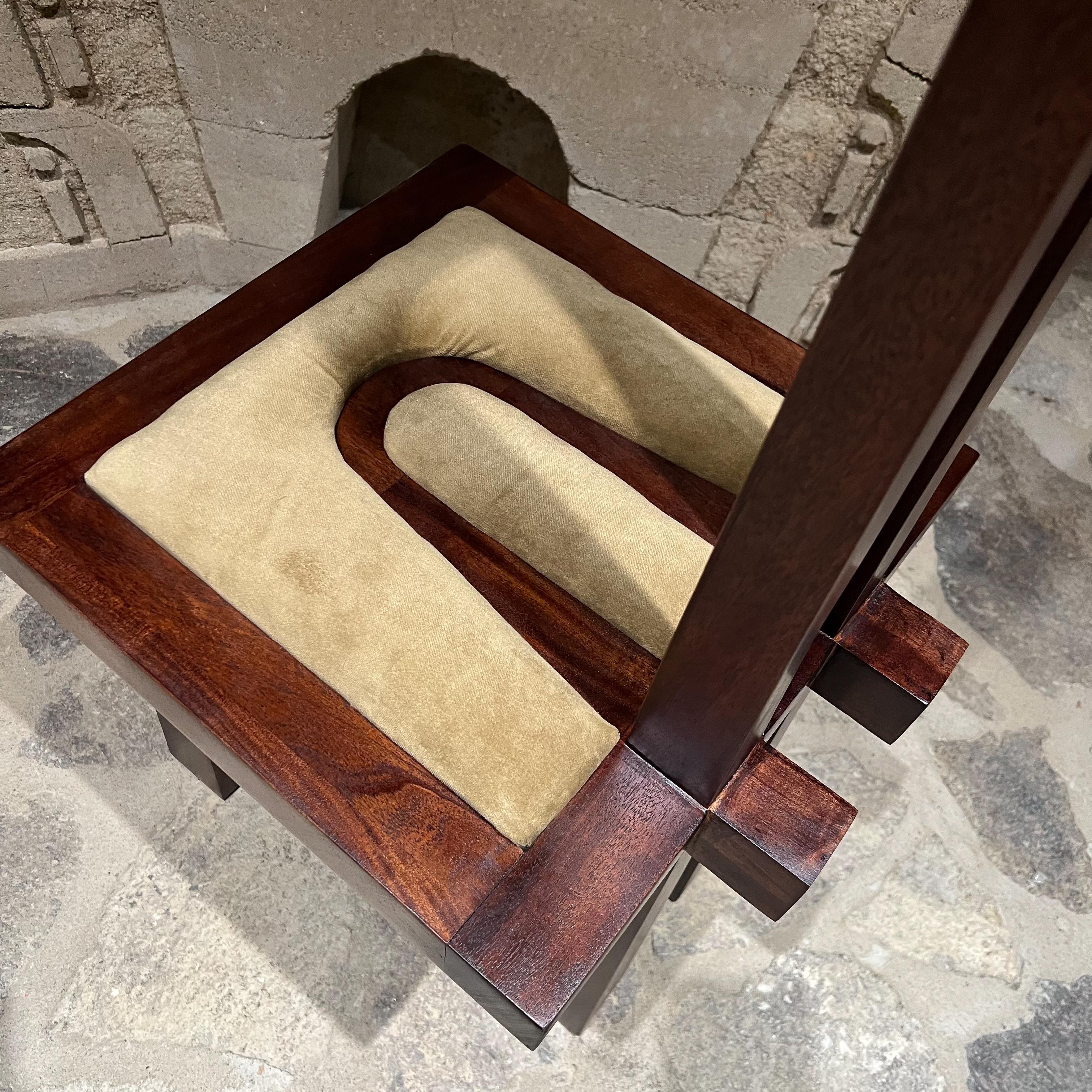 1970s Ten Tall Dining Chairs Exquisite Mahogany Mexican Modern Restored For Sale 4