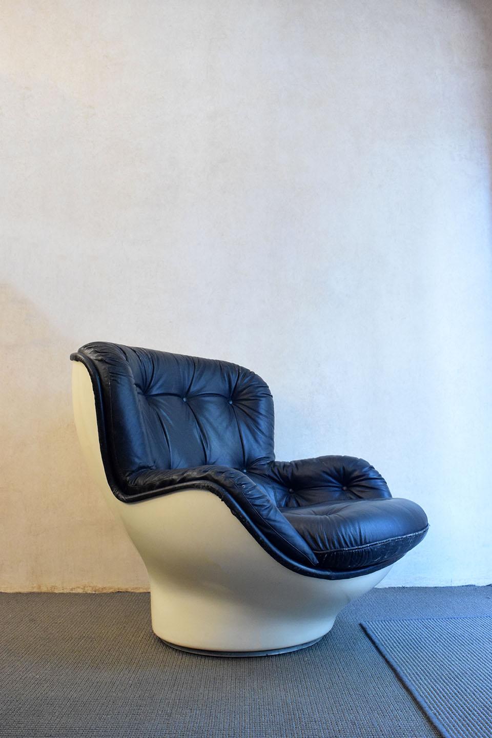 1970s Michael Cadestin fiberglass and black leather 