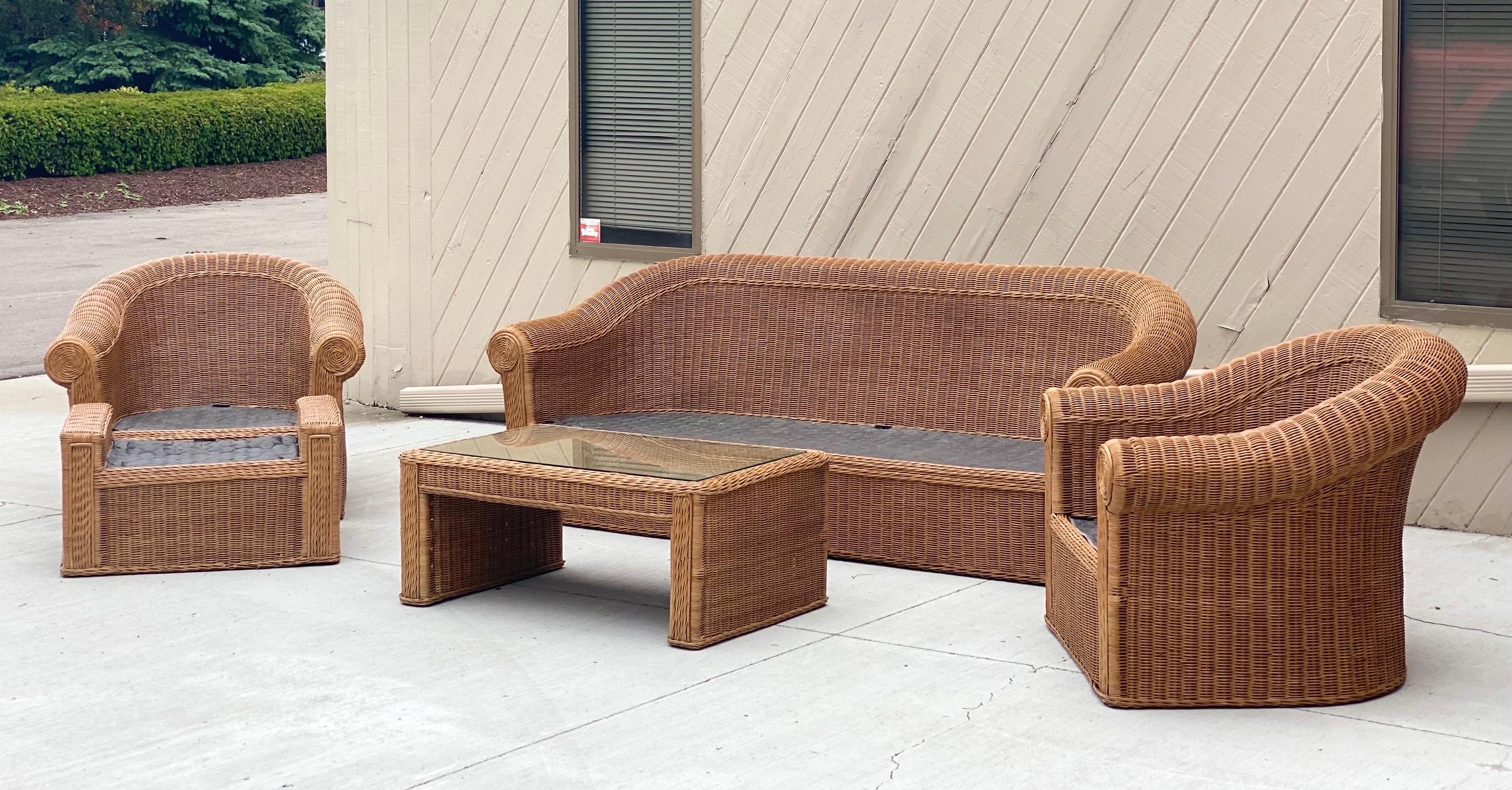 henry link wicker furniture