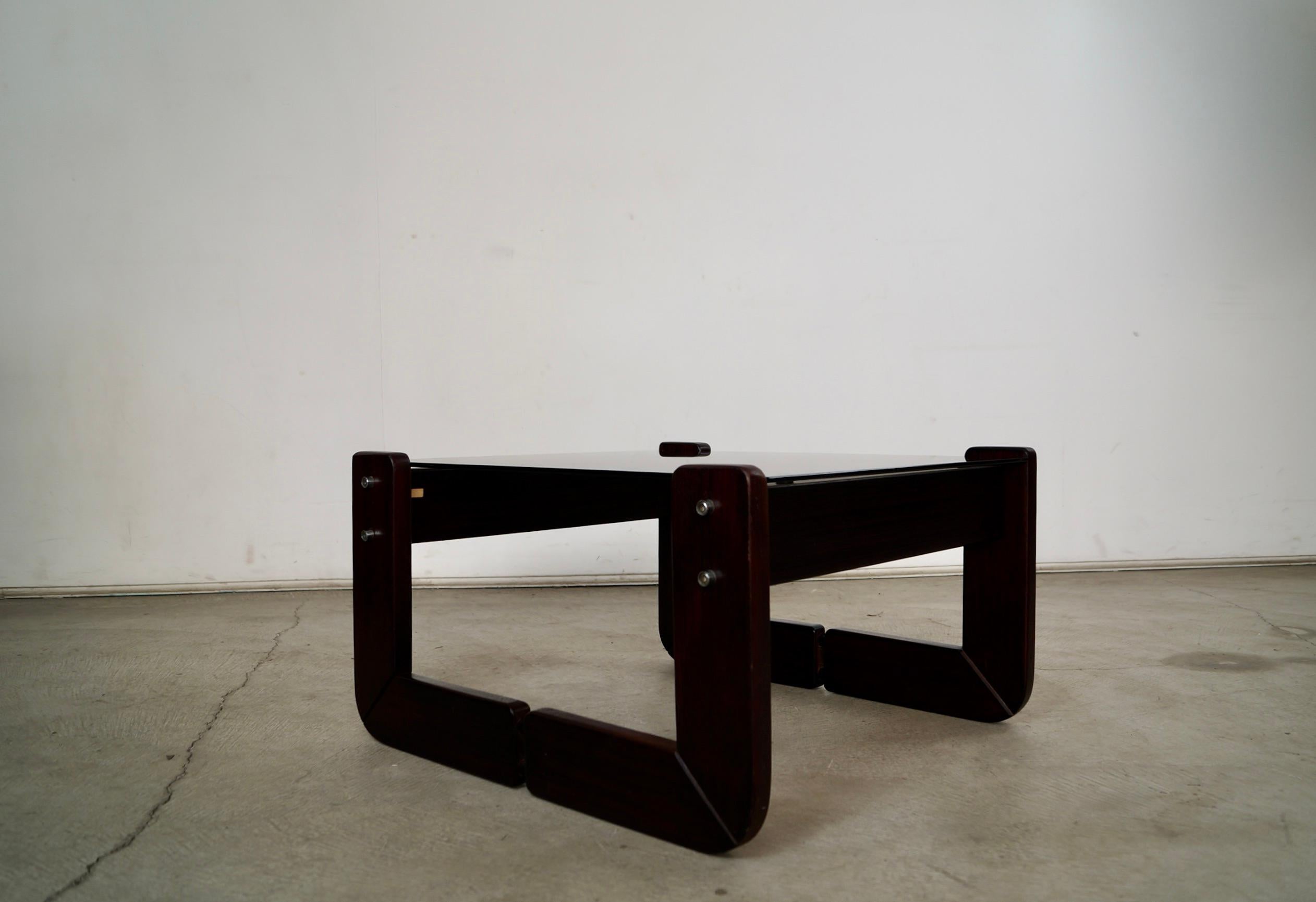 Table d'appoint en bois de rose Percival Lafer, milieu du siècle dernier, Brésil. en vente 3