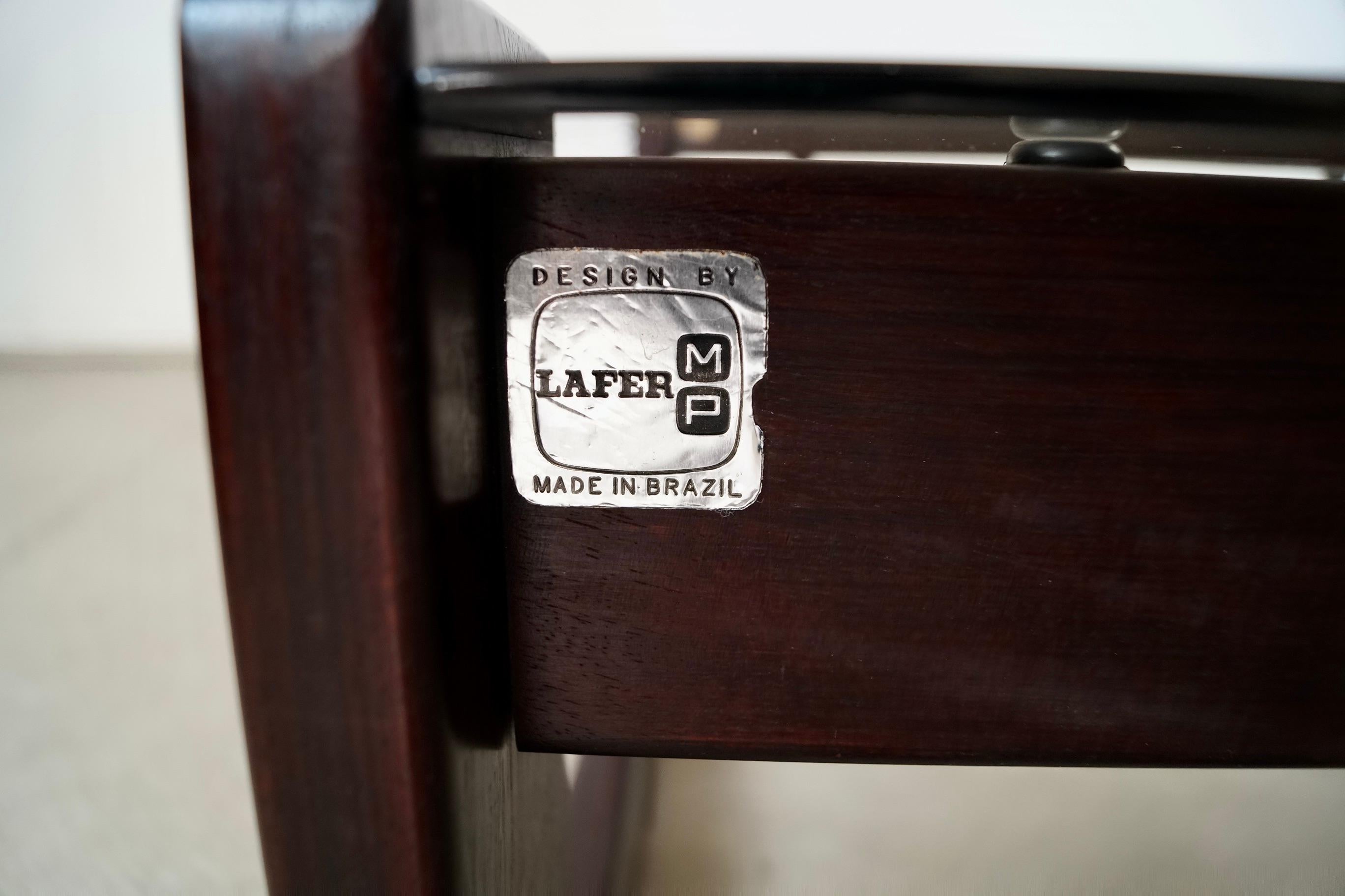 Table d'appoint en bois de rose Percival Lafer, milieu du siècle dernier, Brésil. en vente 13