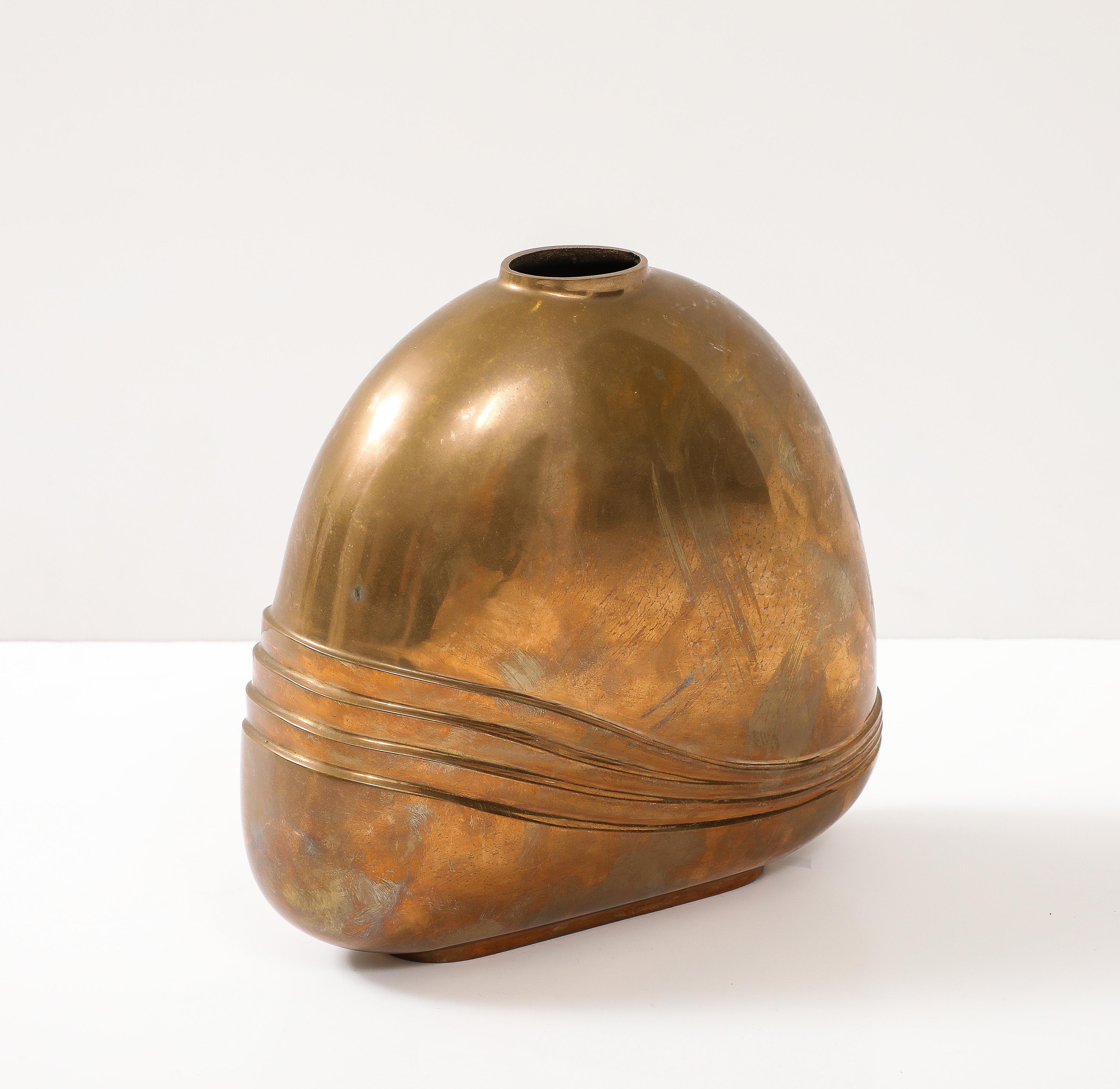 Mid-Century degli anni '70  Vasi in bronzo di Esa Fedrigolli In condizioni buone in vendita a New York, NY