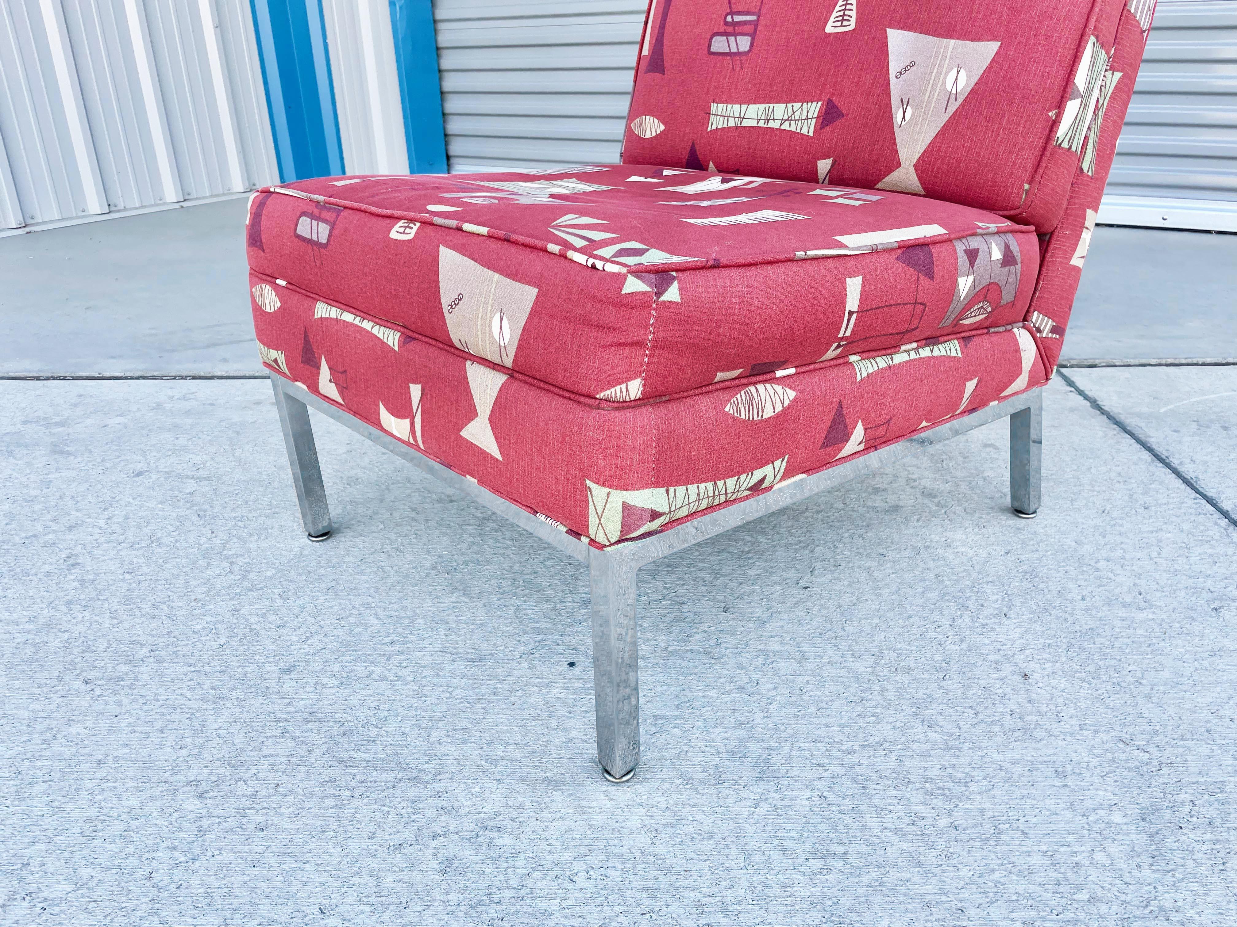 Sillas de salón cromadas de mediados de siglo de 1970 inspiradas en Florence Knoll en venta 3