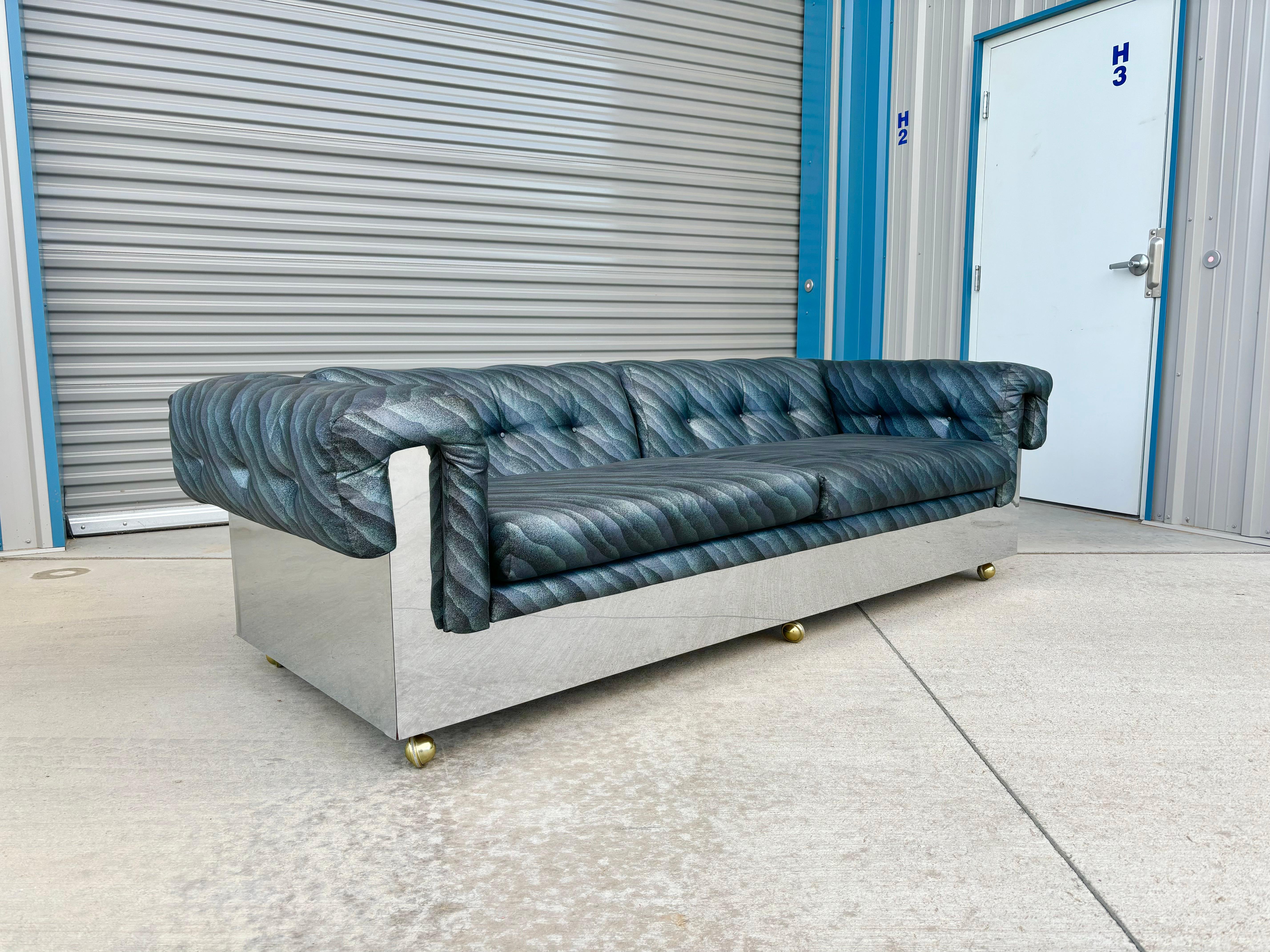 Mid-Century Modern 1970 Mid Century Chrome Sofa by Milo Baughman en vente