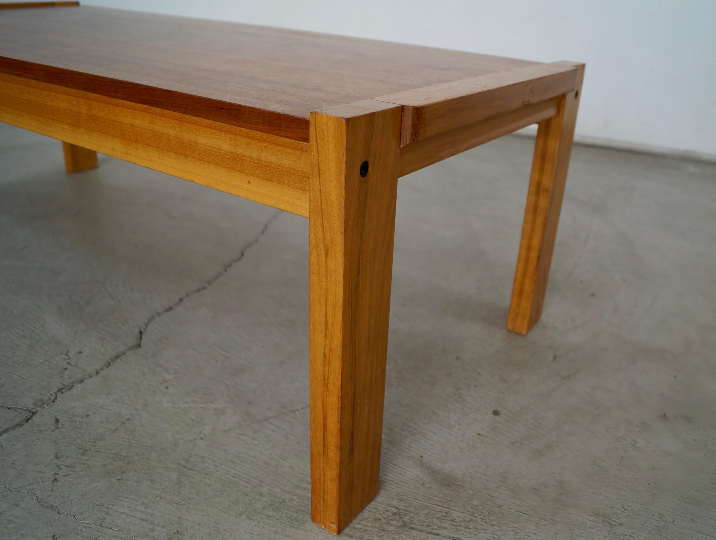 1970's Mid-Century Danish Modern Teak Coffee Table 11