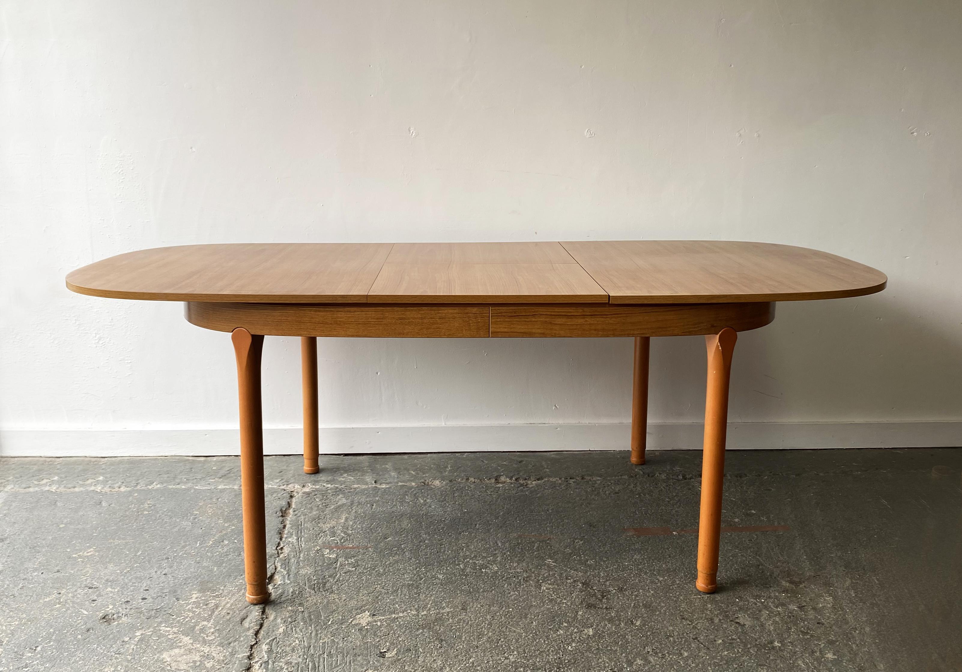 Mid-Century Modern 1970’s Mid-Century extending dining table by Schrieber