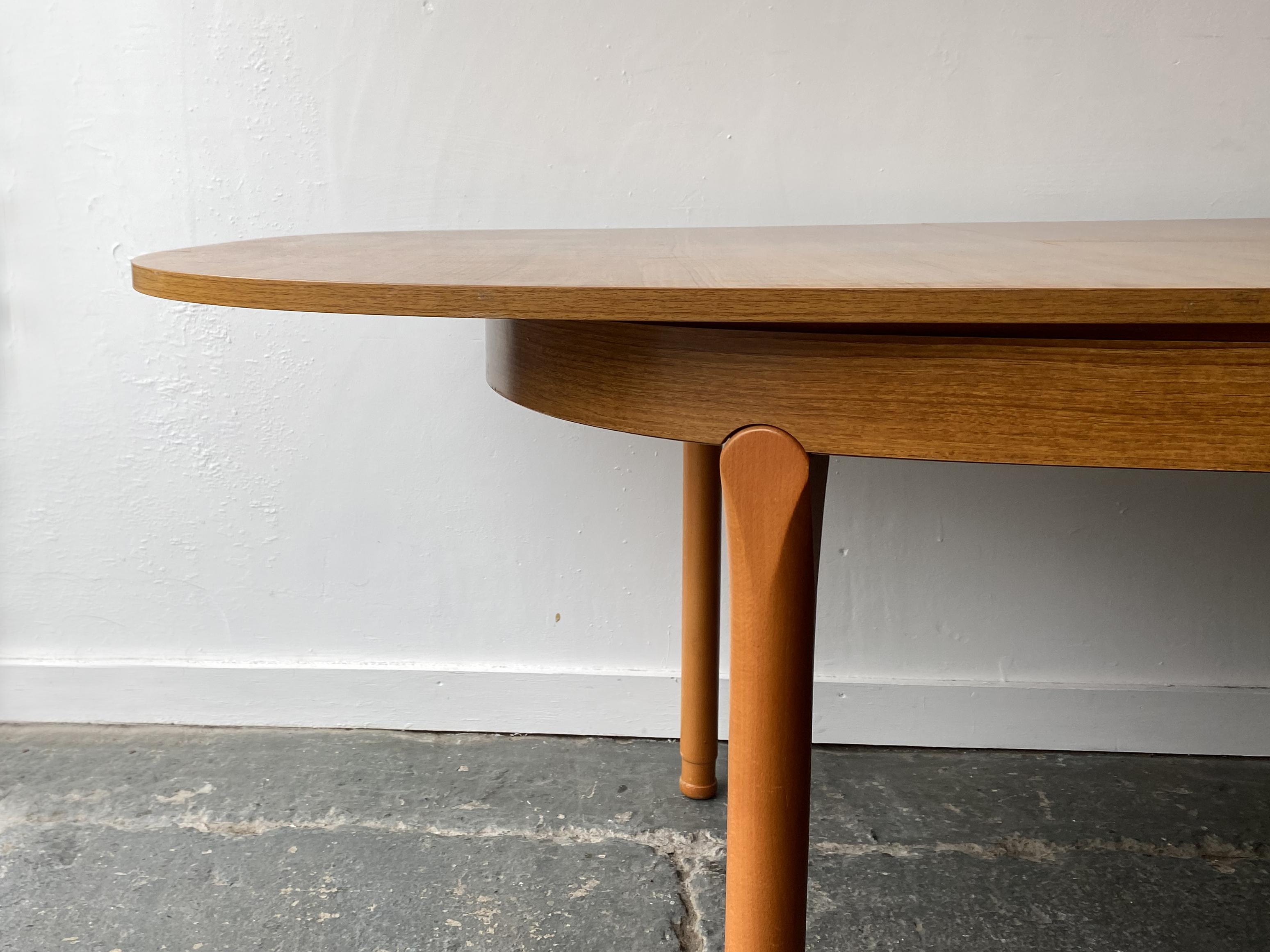 1970’s Mid-Century extending dining table by Schrieber In Good Condition In London, GB