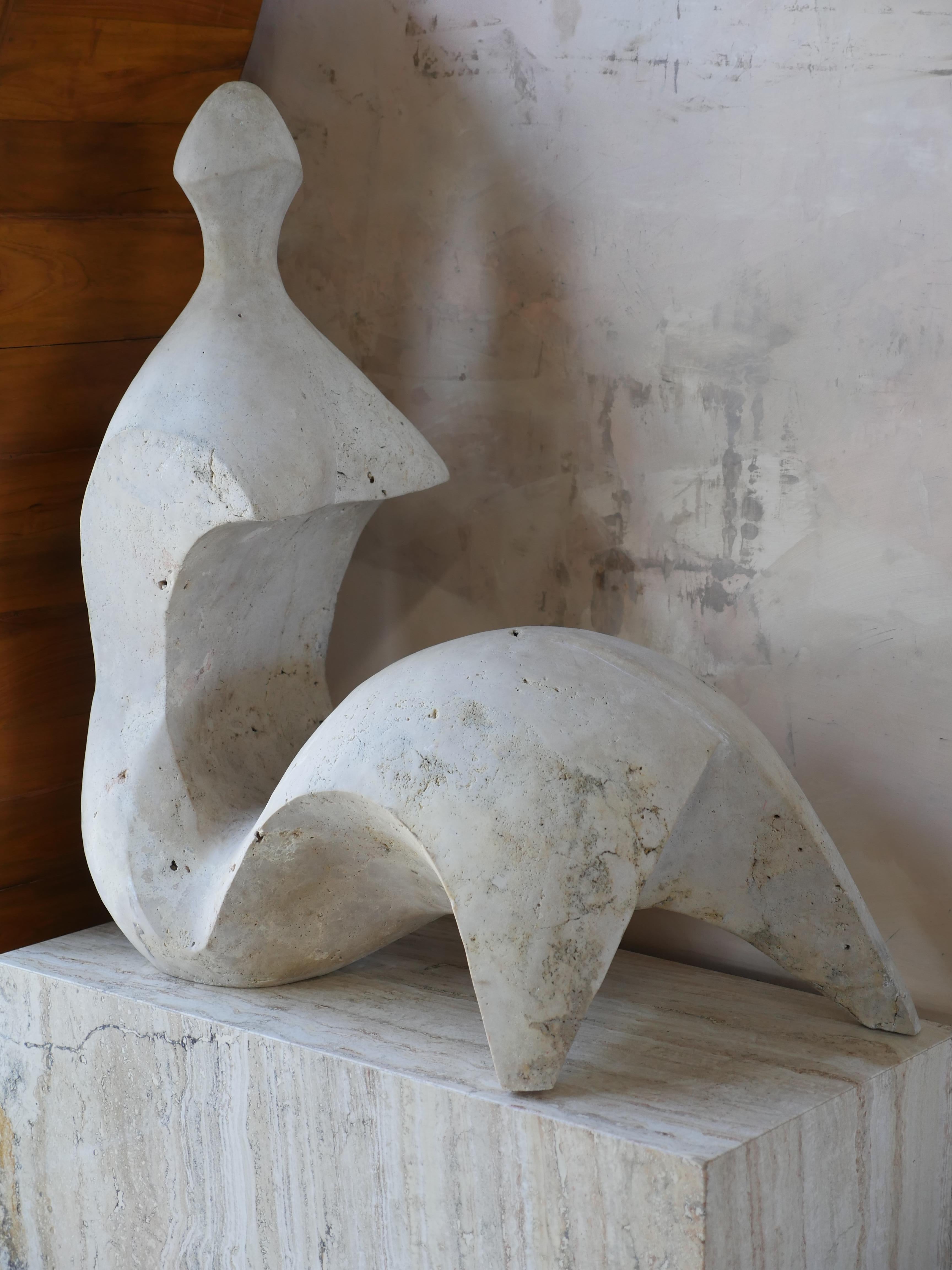 Scultura monumentale in travertino romano figurativa del metà del secolo scorso in vendita 2